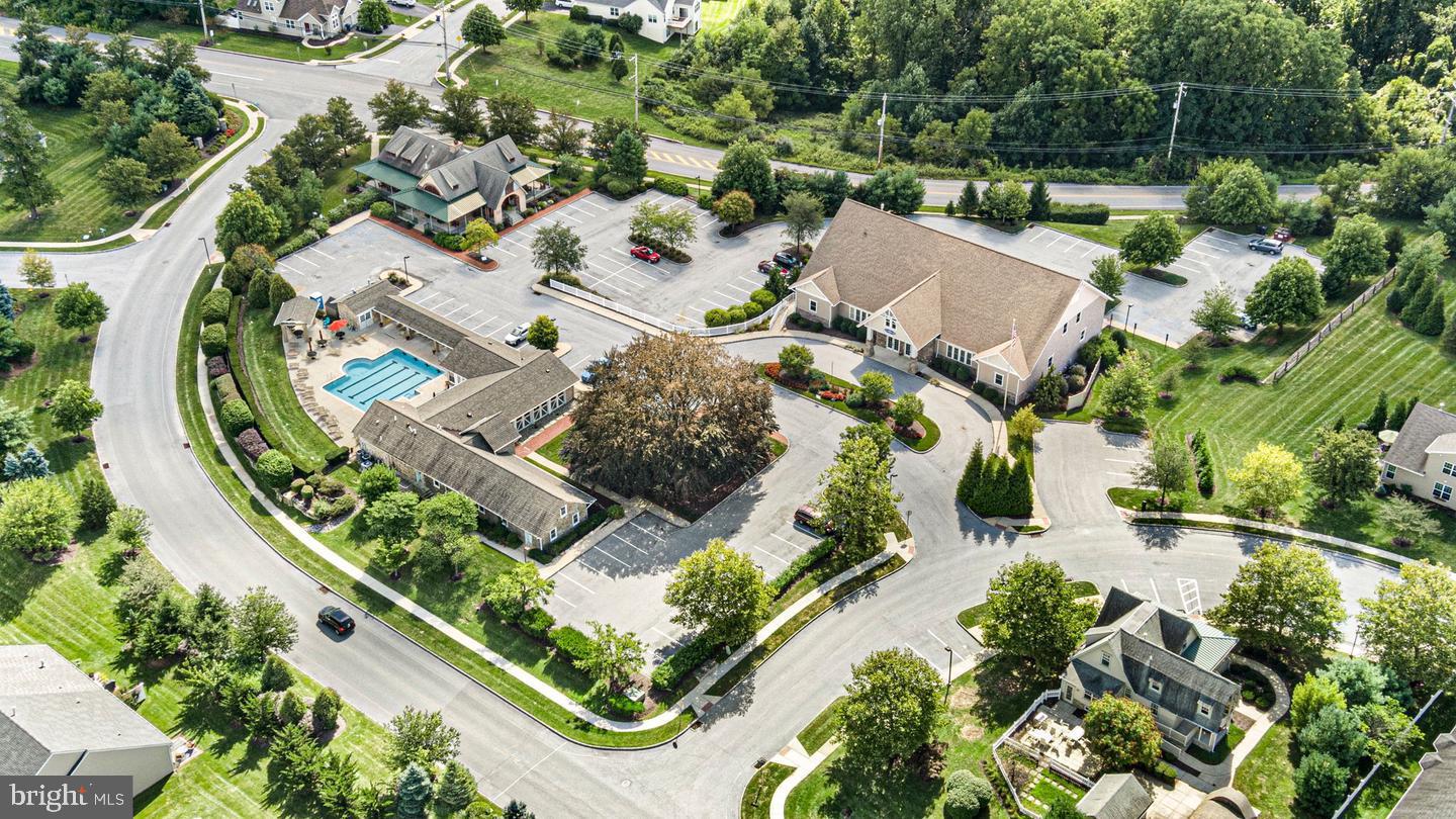 VILLAGES AT HILLVIEW - Residential