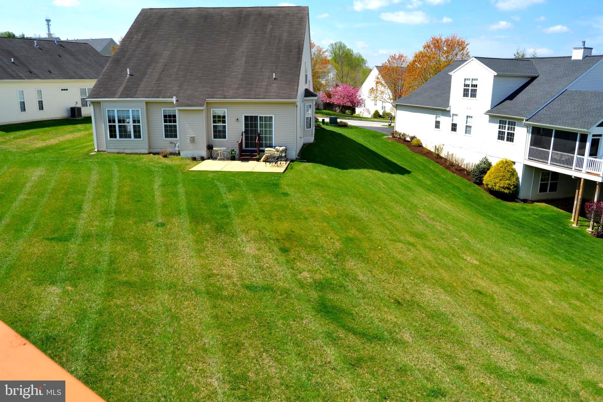 VILLAGES AT HILLVIEW - Residential