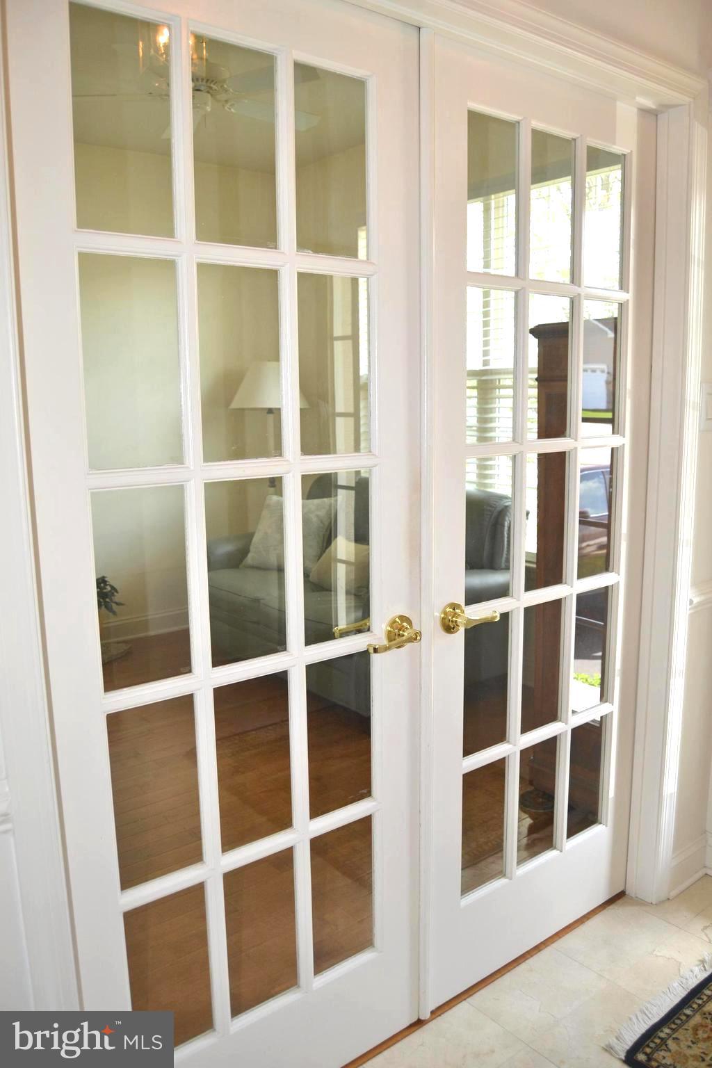 VILLAGES AT HILLVIEW - Residential