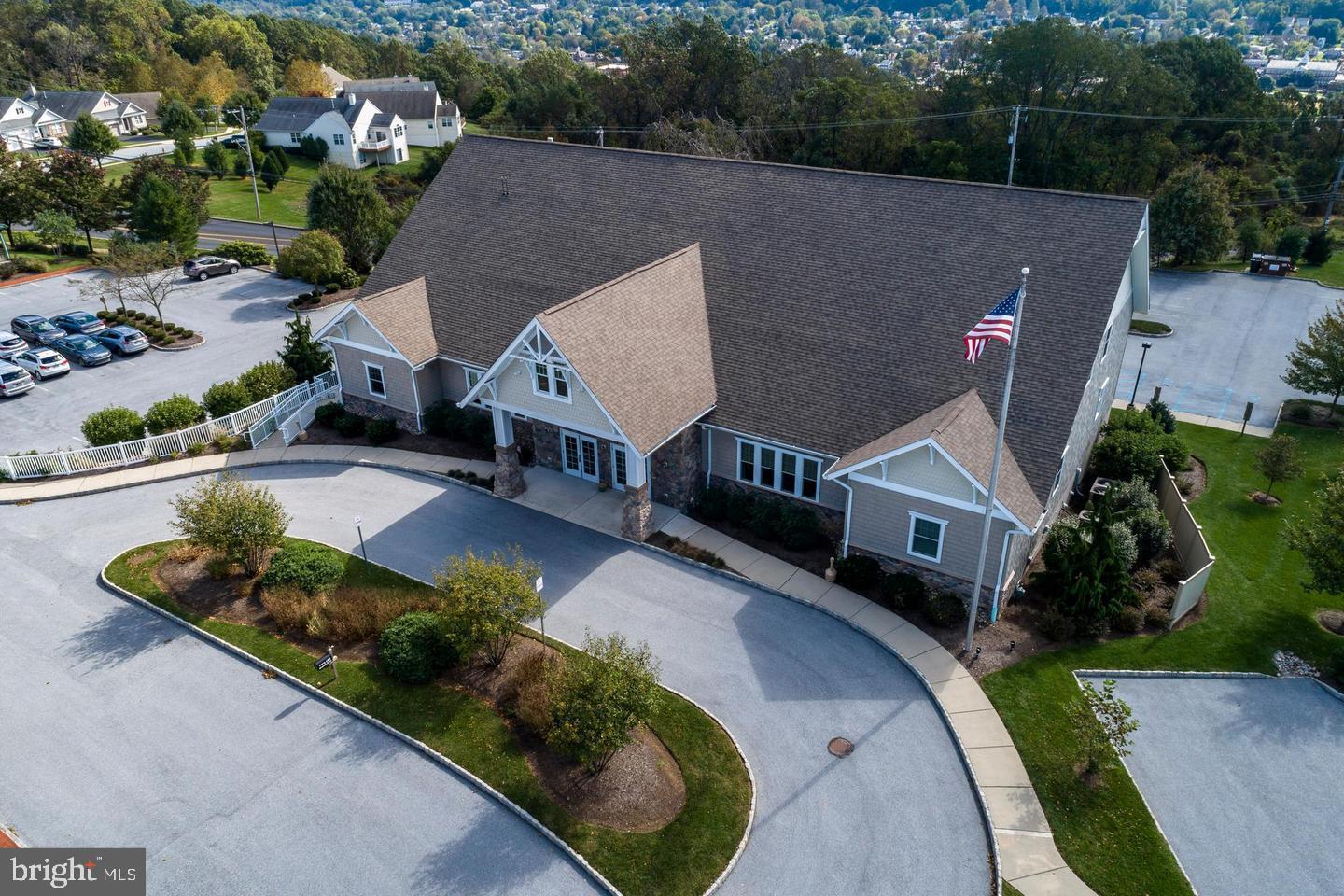 VILLAGES AT HILLVIEW - Residential