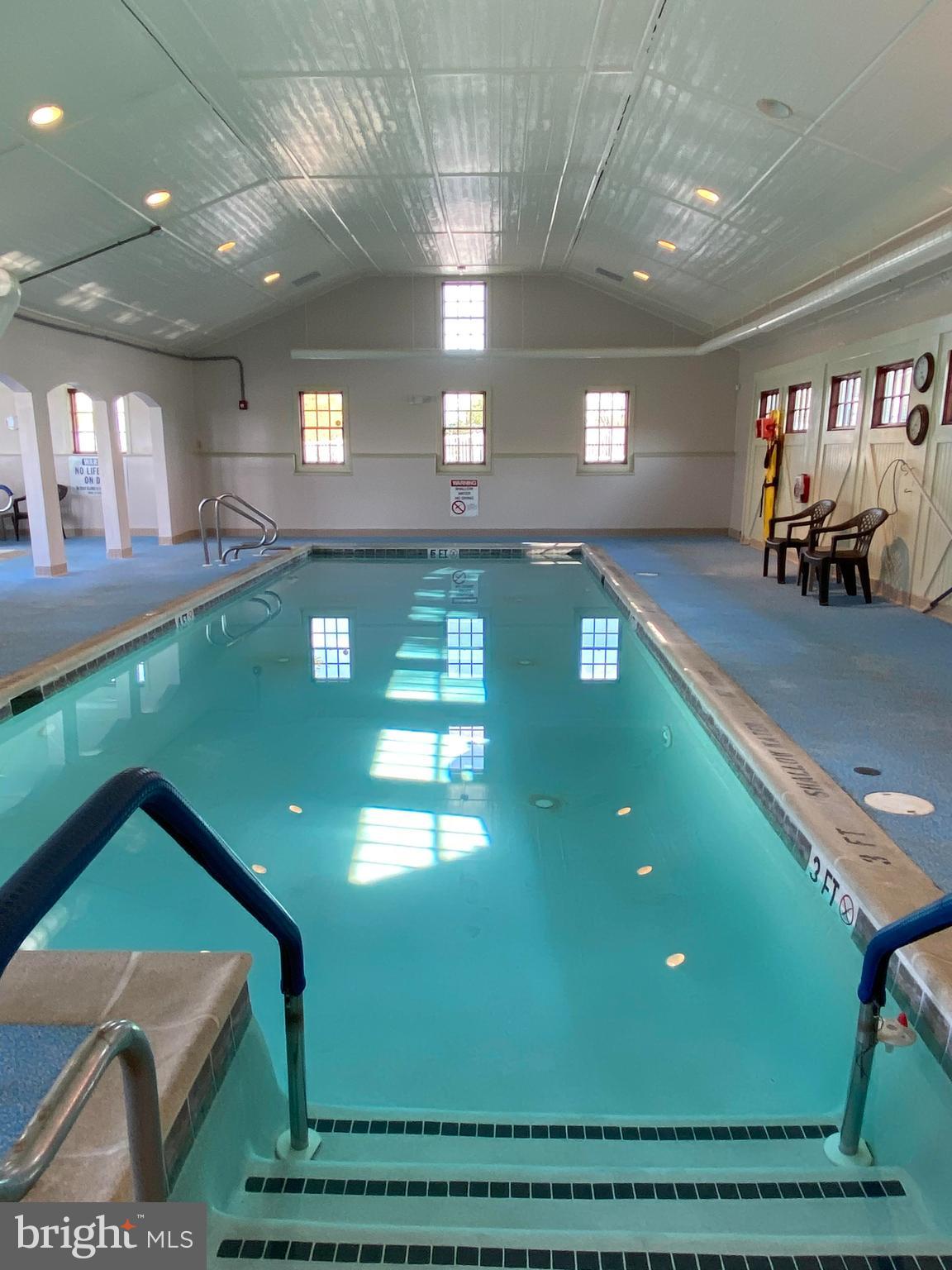 VILLAGES AT HILLVIEW - Residential