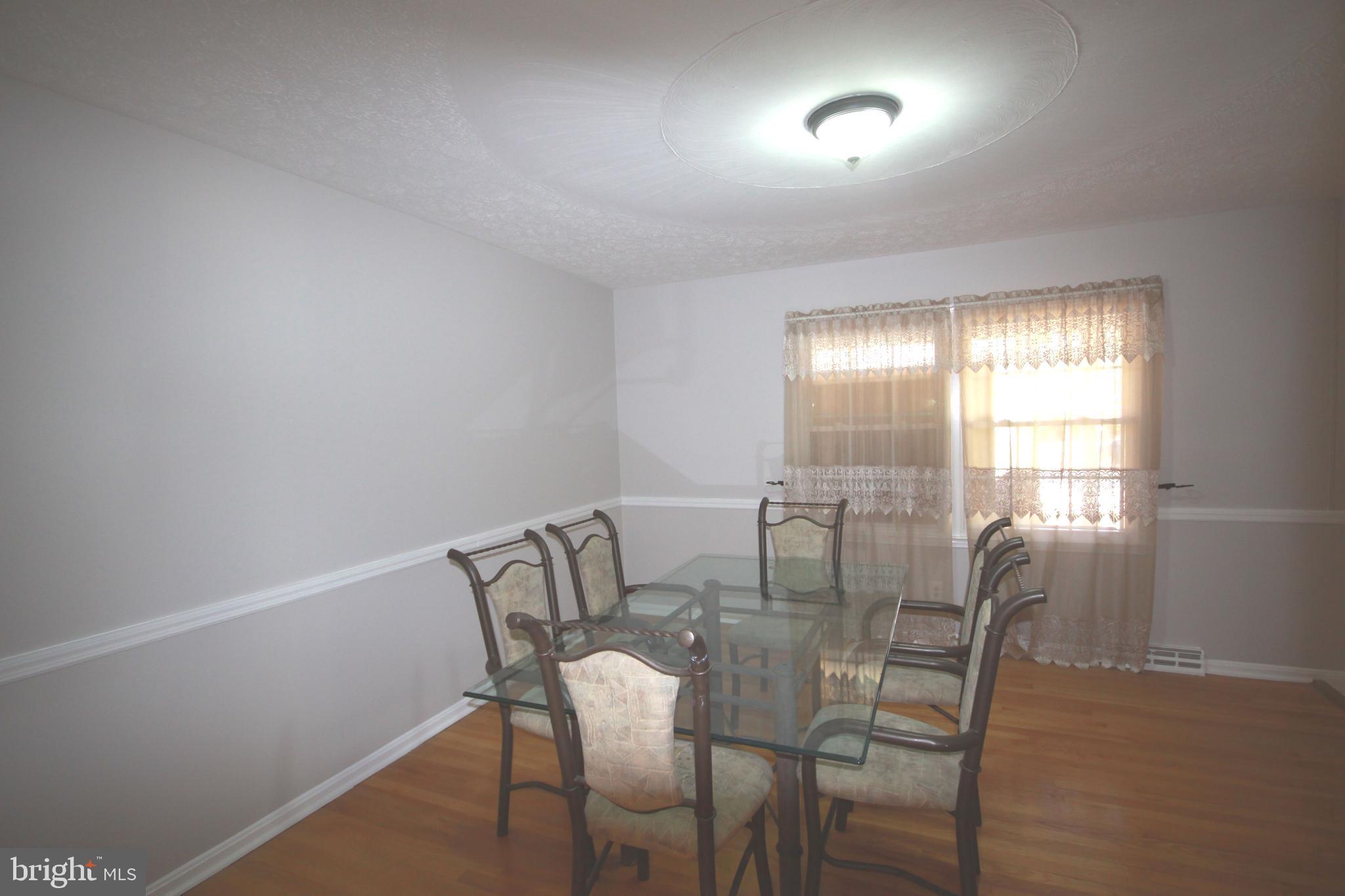 TANTALLON SQUARE - Residential