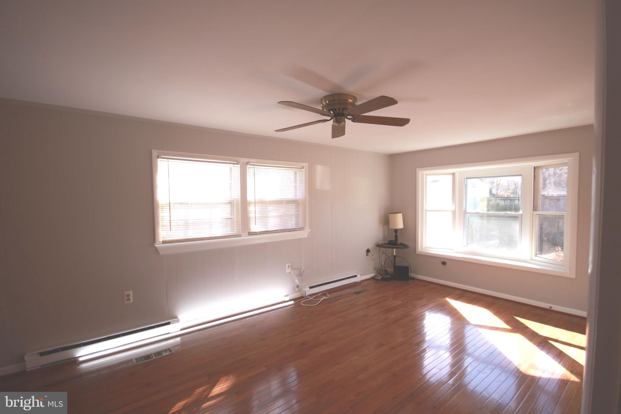 TANTALLON SQUARE - Residential