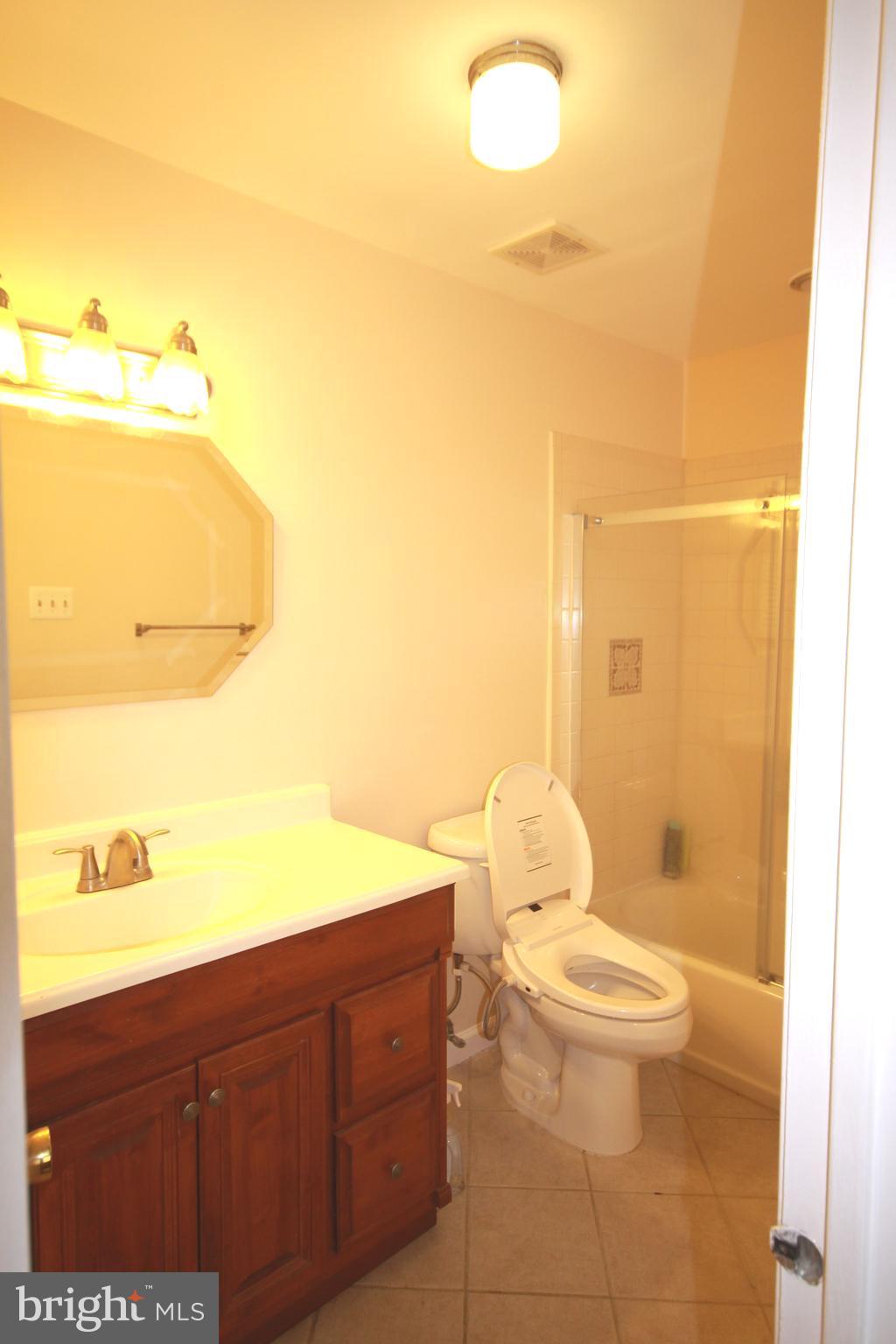 TANTALLON SQUARE - Residential