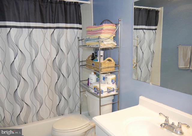 TANTALLON SQUARE - Residential