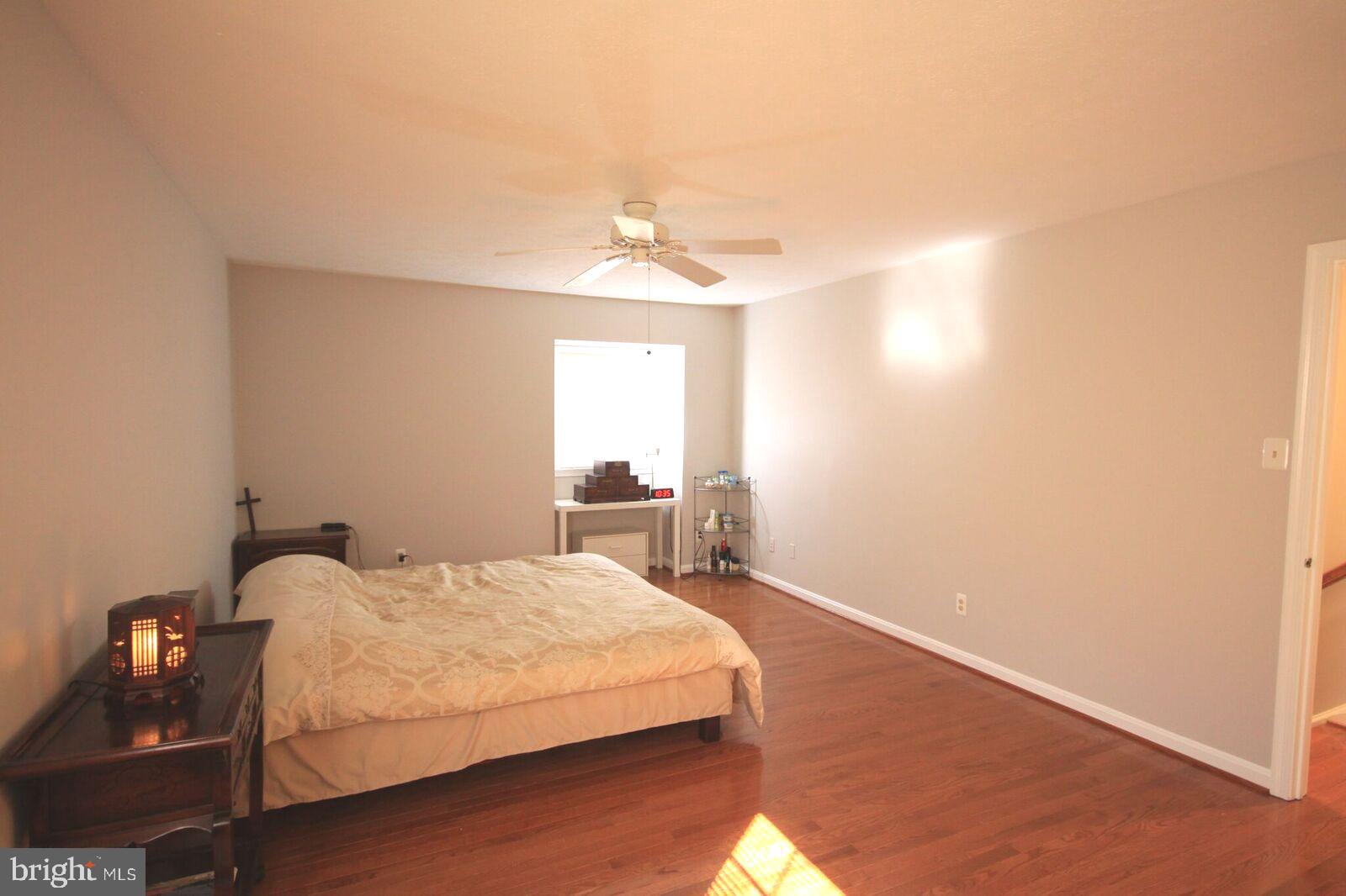 TANTALLON SQUARE - Residential