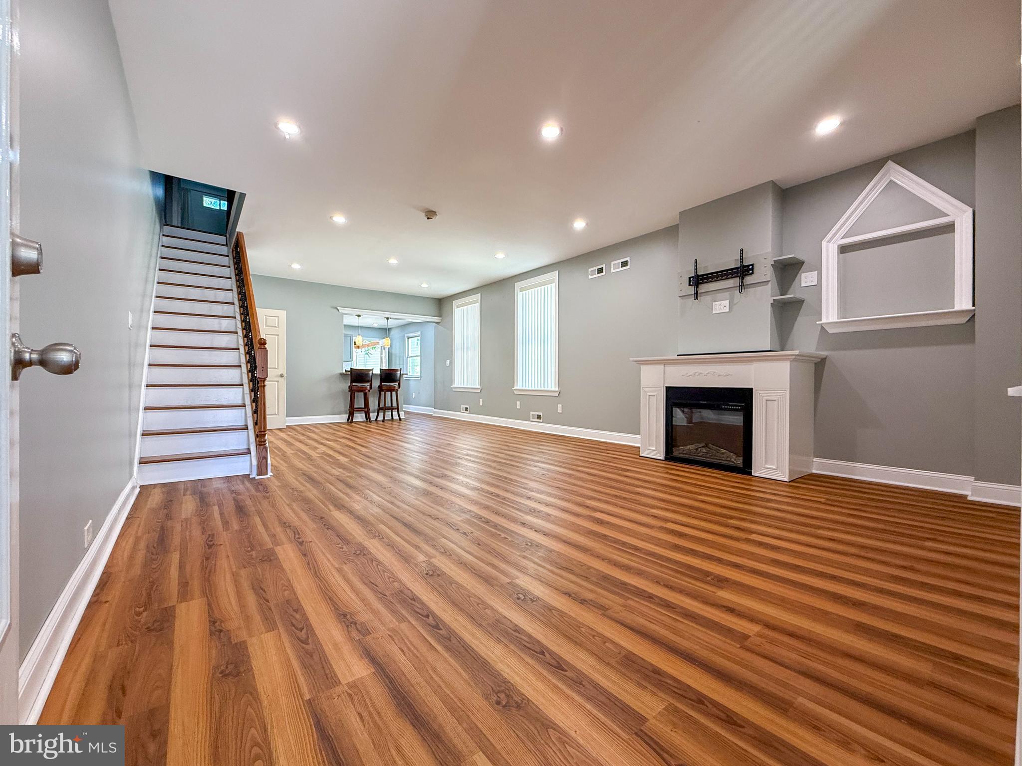 SHARON HILL - Residential