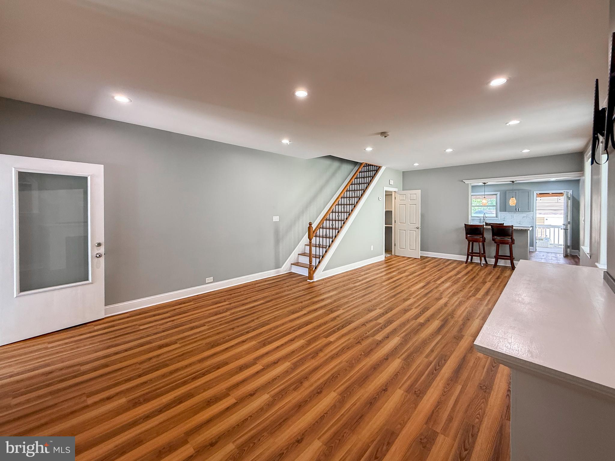 SHARON HILL - Residential