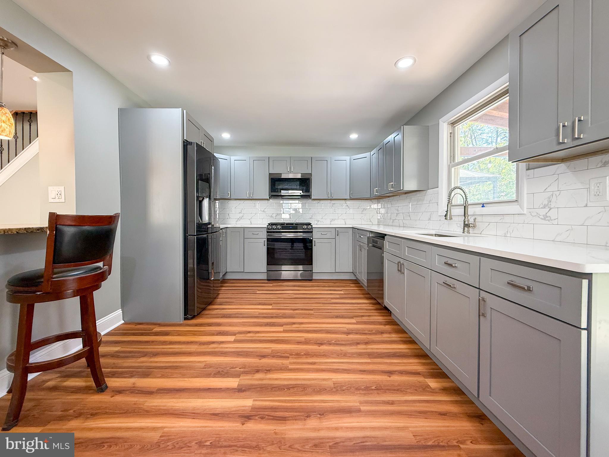 SHARON HILL - Residential