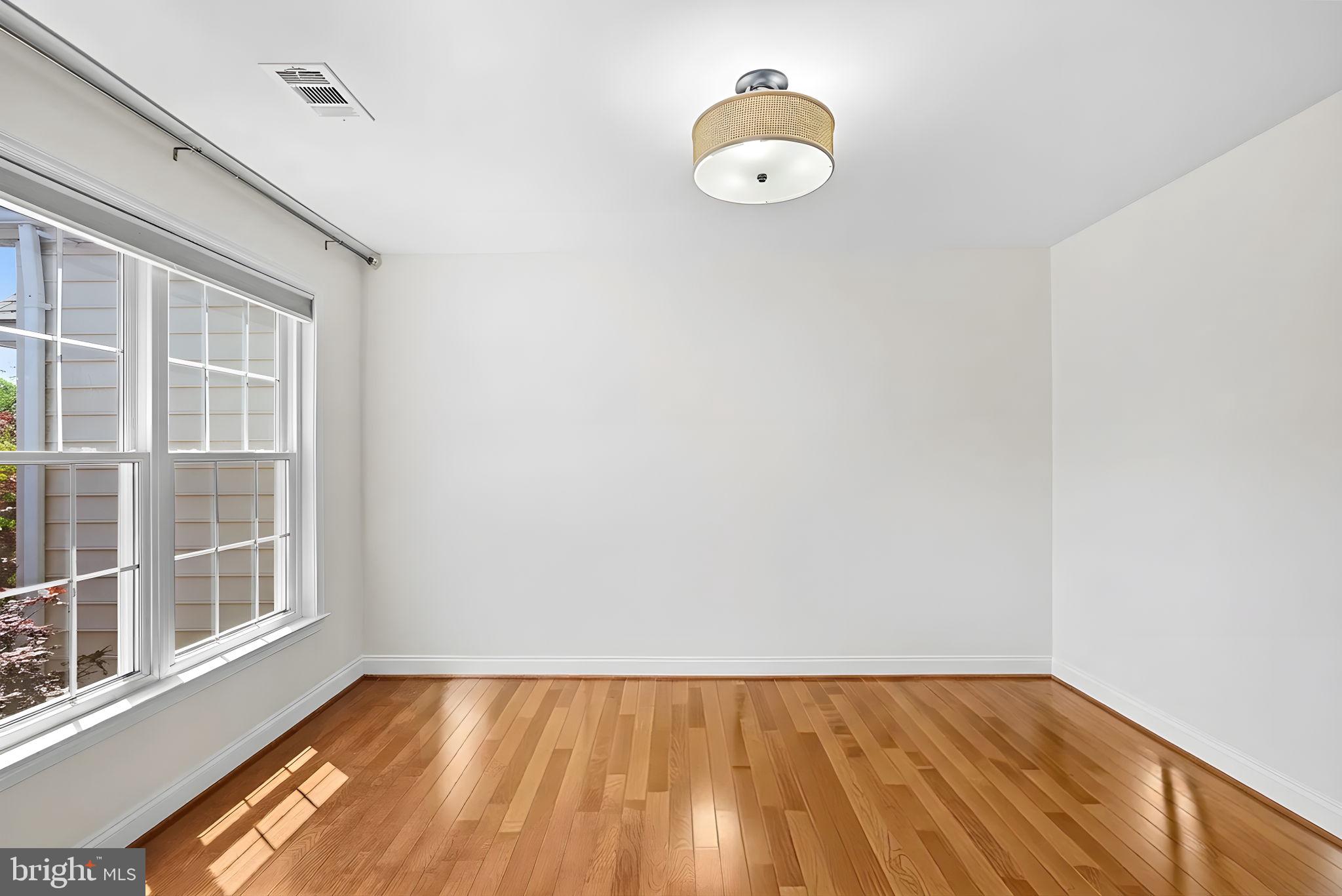 BELMONT COUNTRY CLUB - Residential