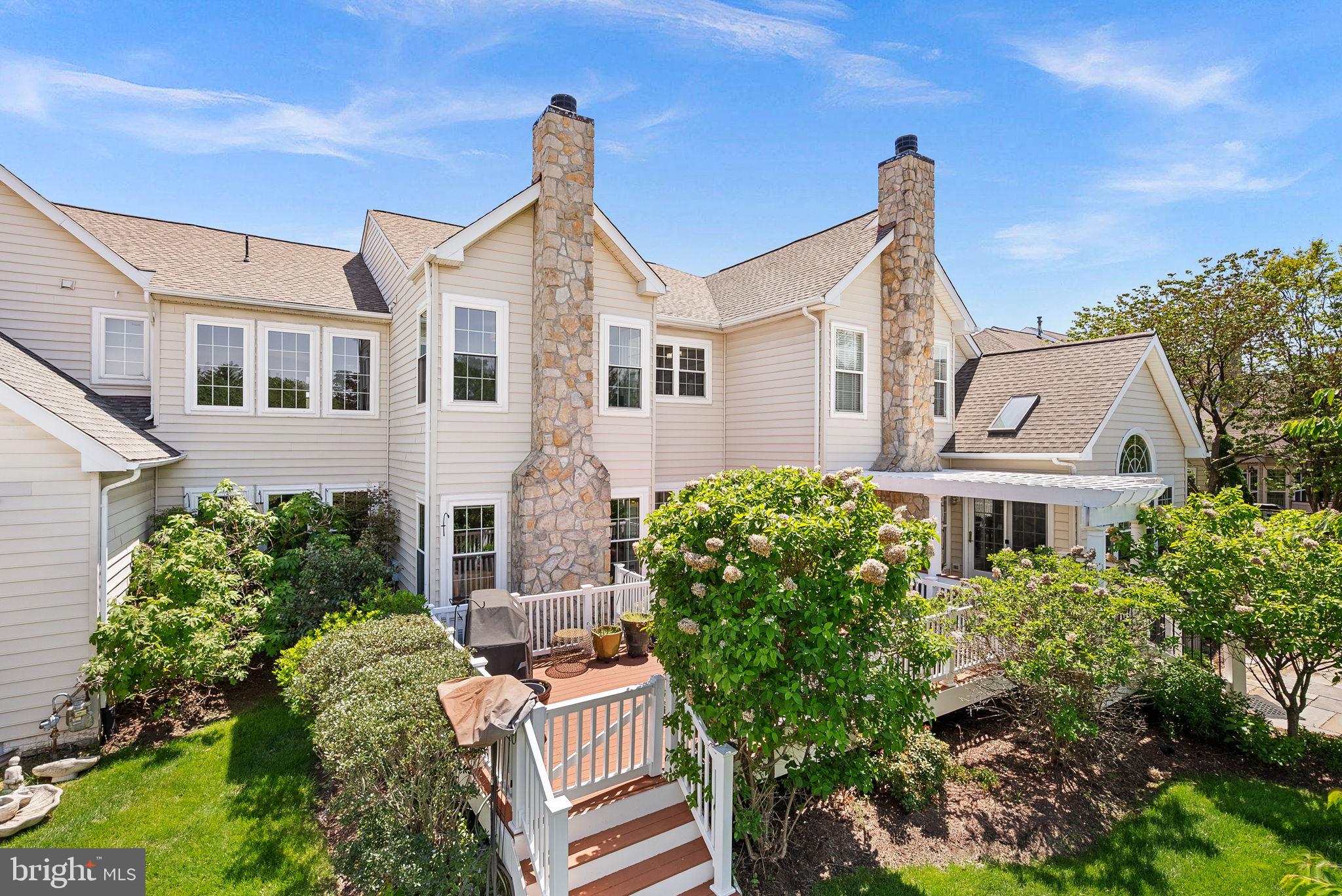 BELMONT COUNTRY CLUB - Residential