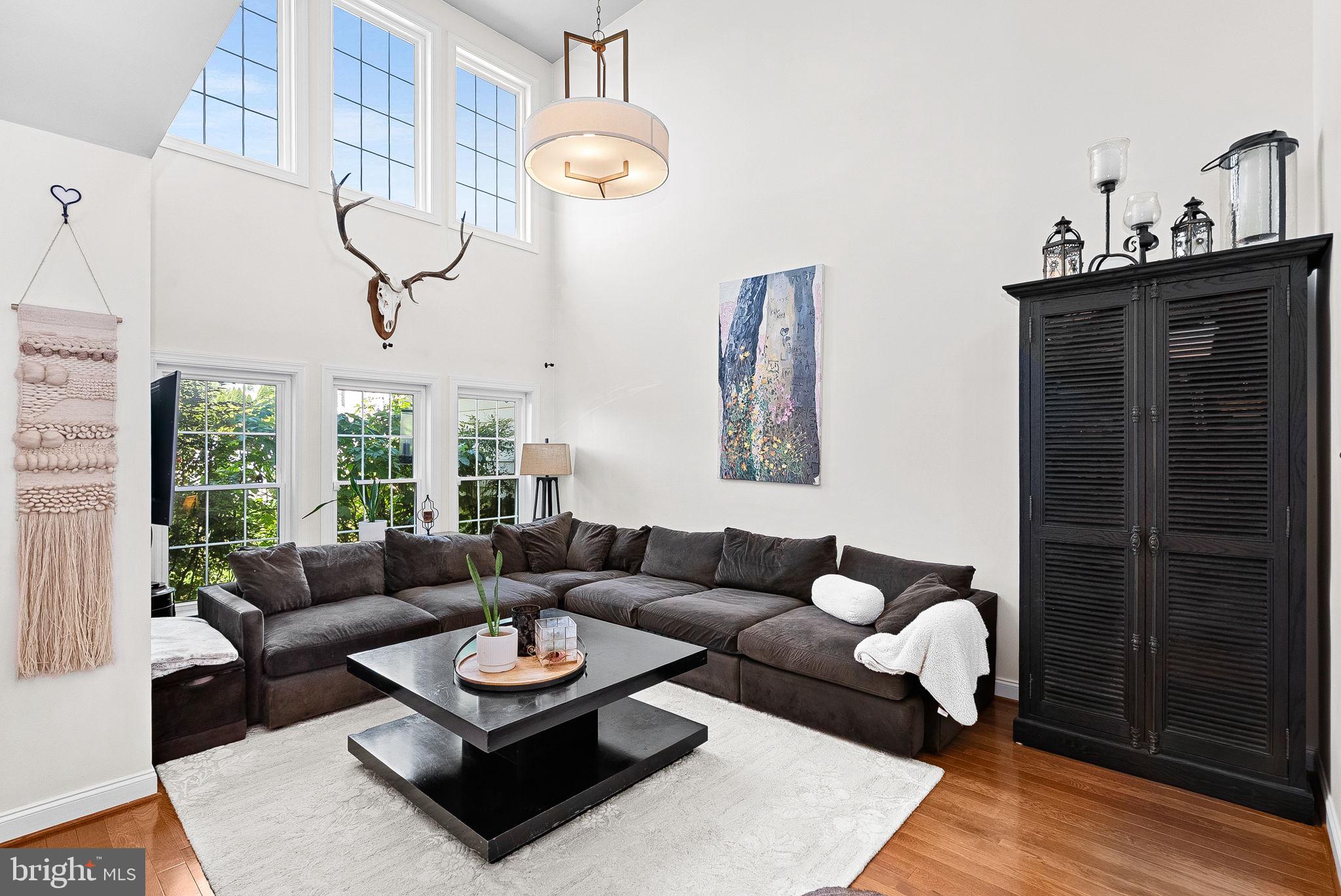 BELMONT COUNTRY CLUB - Residential