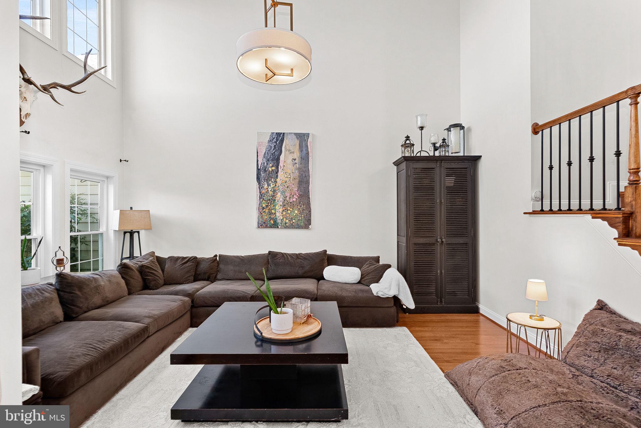 BELMONT COUNTRY CLUB - Residential