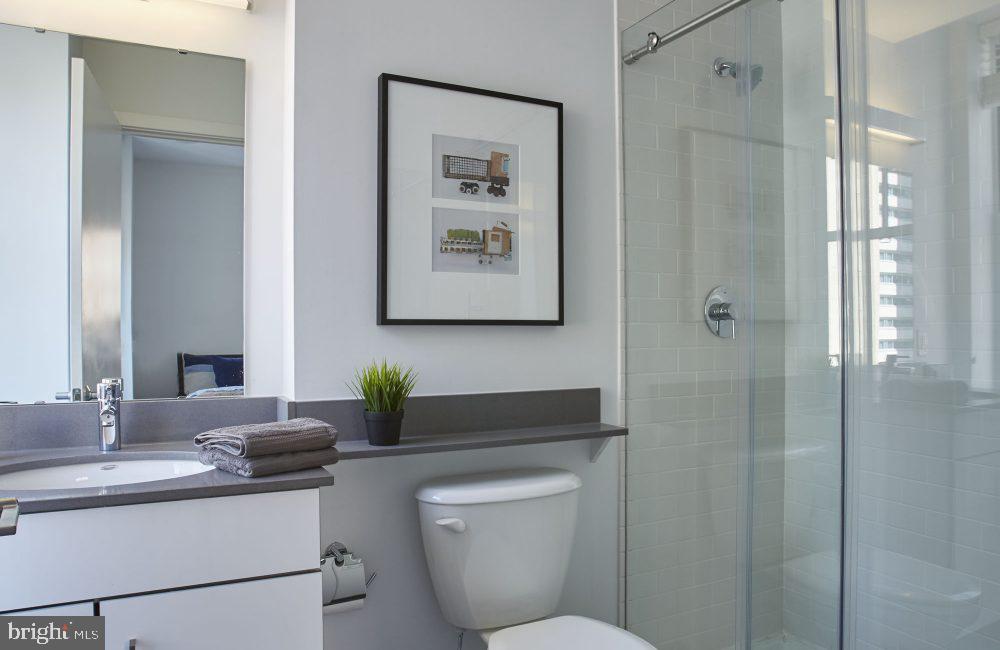 RITTENHOUSE SQUARE - Residential Lease