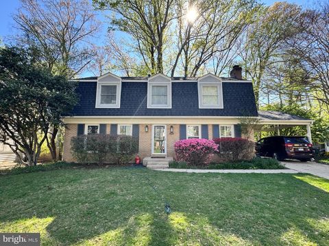 Photo of 8407 Briar Creek Drive, ANNANDALE, VA 22003 (MLS # VAFX2311170)