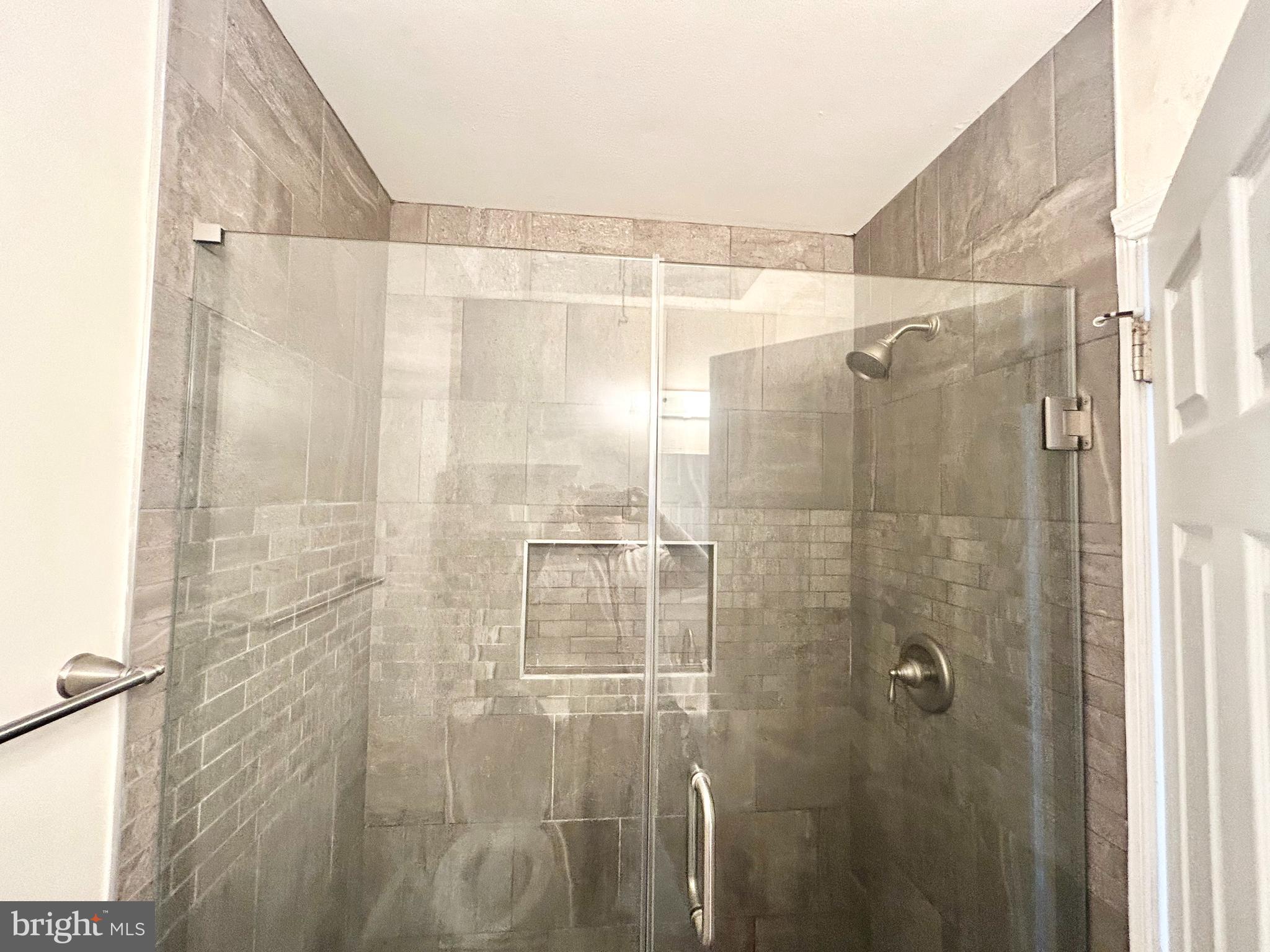 PHILADELPHIA - Residential Lease