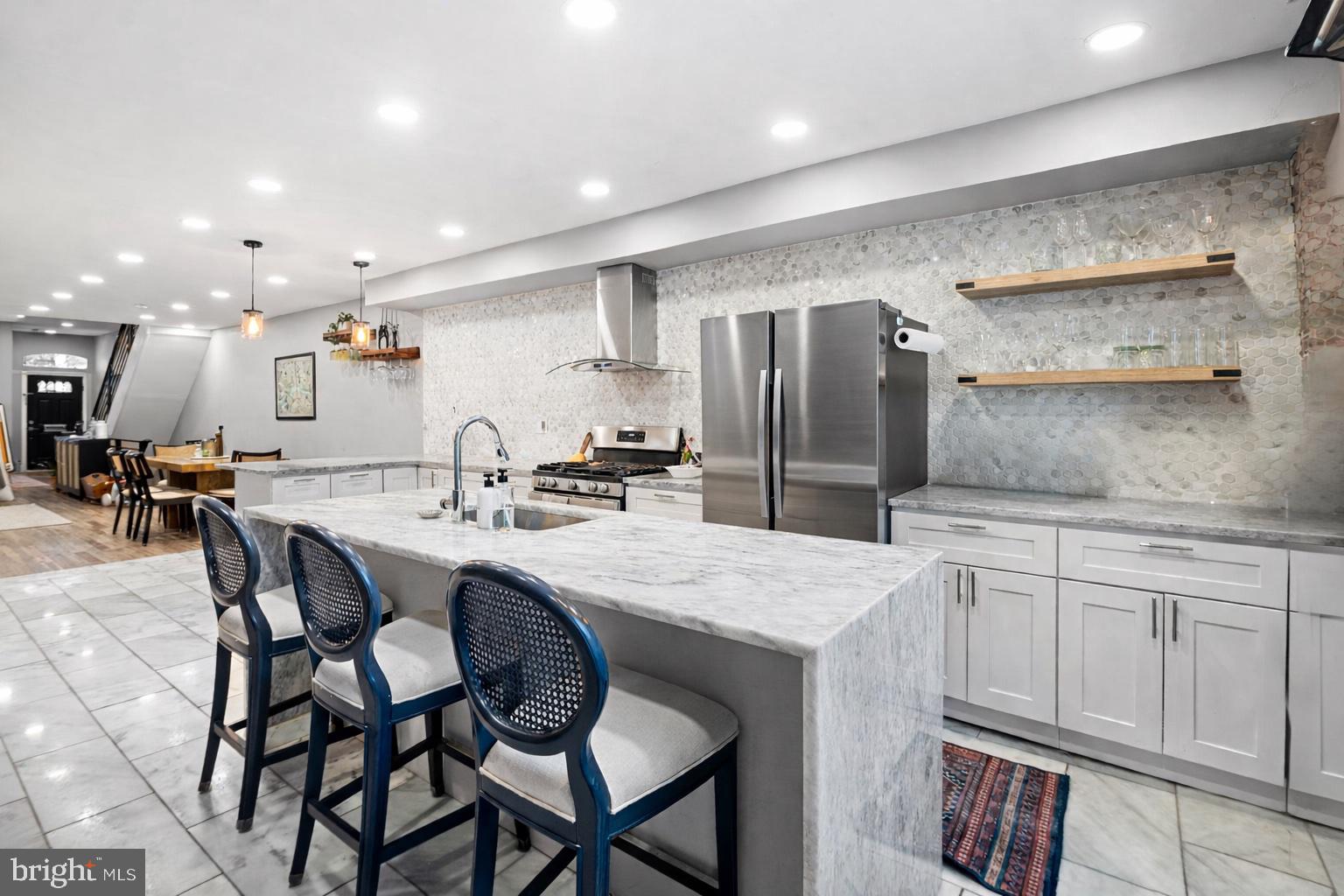 FAIRMOUNT - Residential