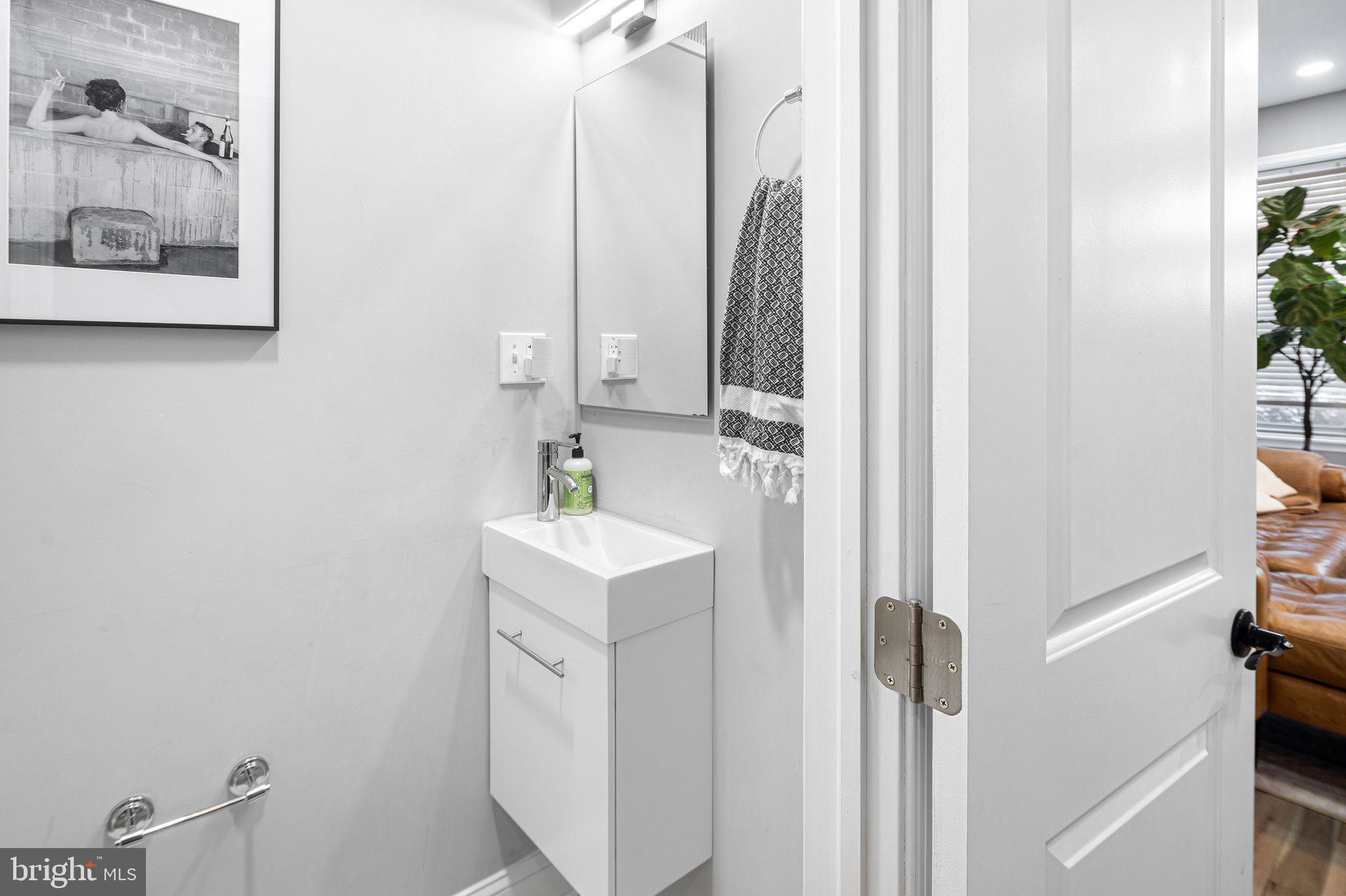 FAIRMOUNT - Residential