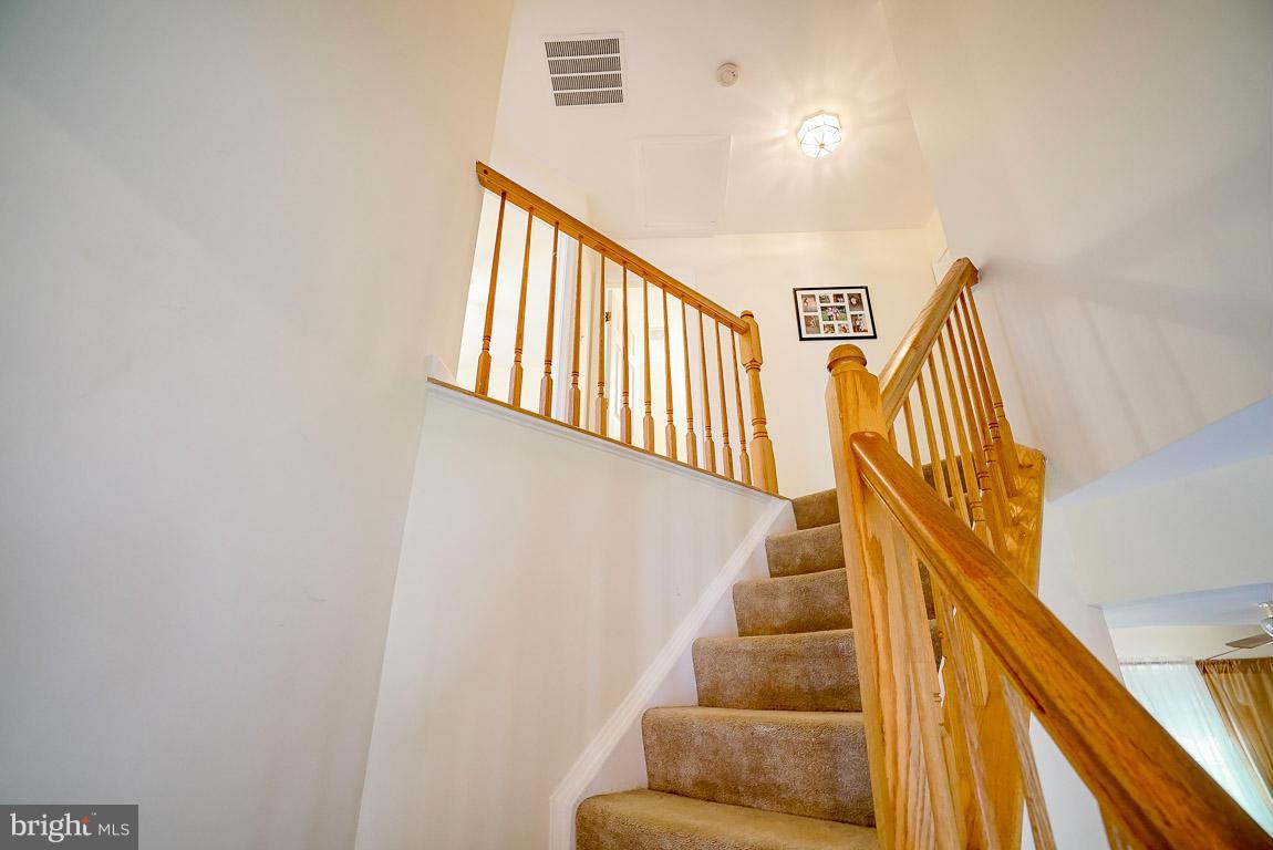 DALE CITY - Residential