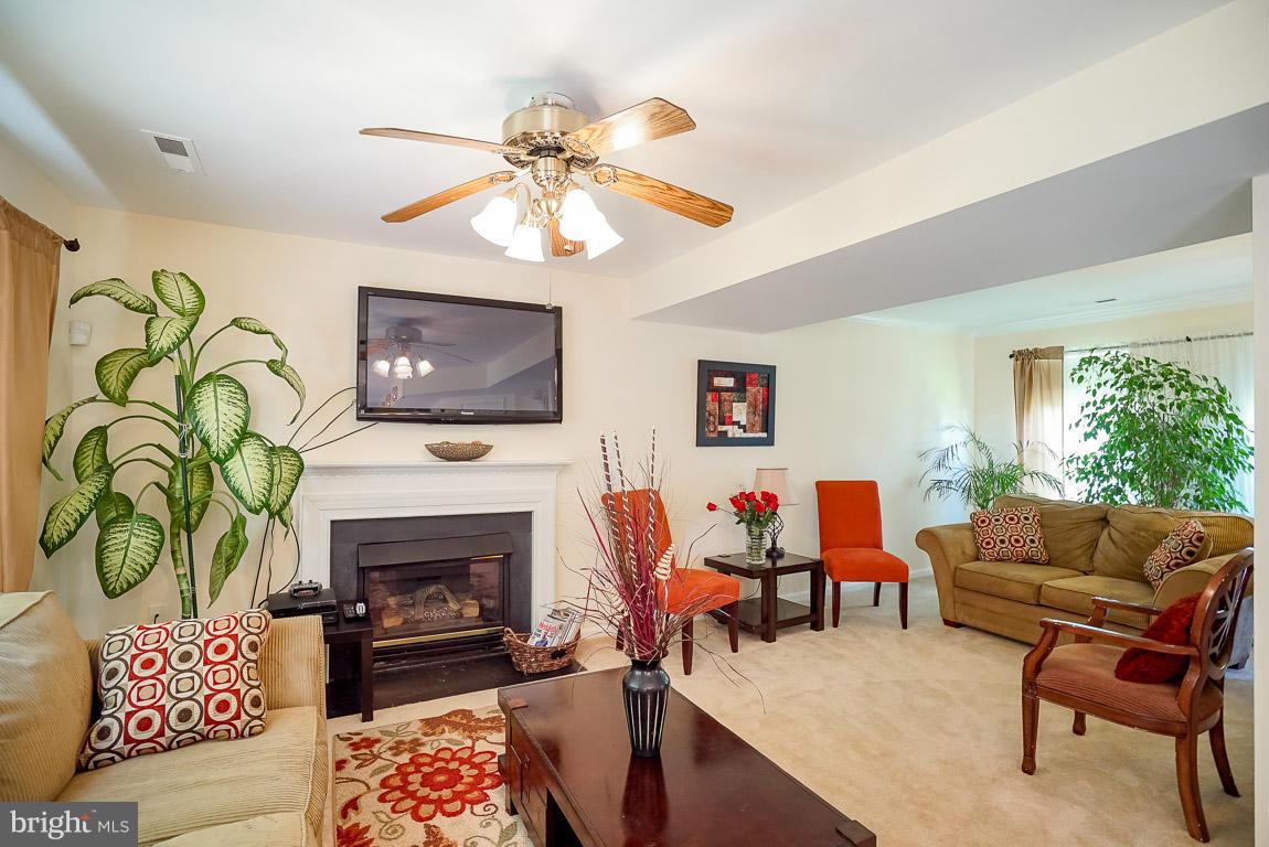 DALE CITY - Residential