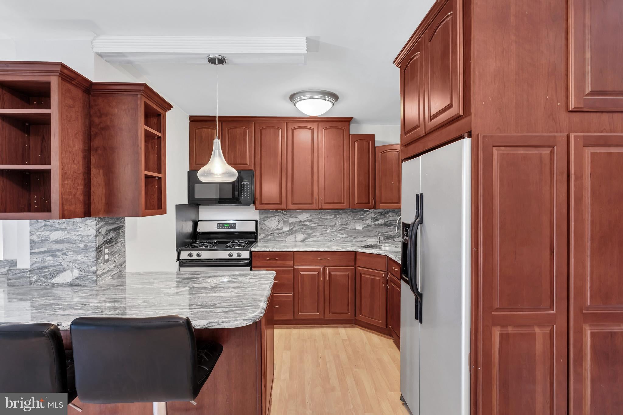 2401 H STREET NW 409