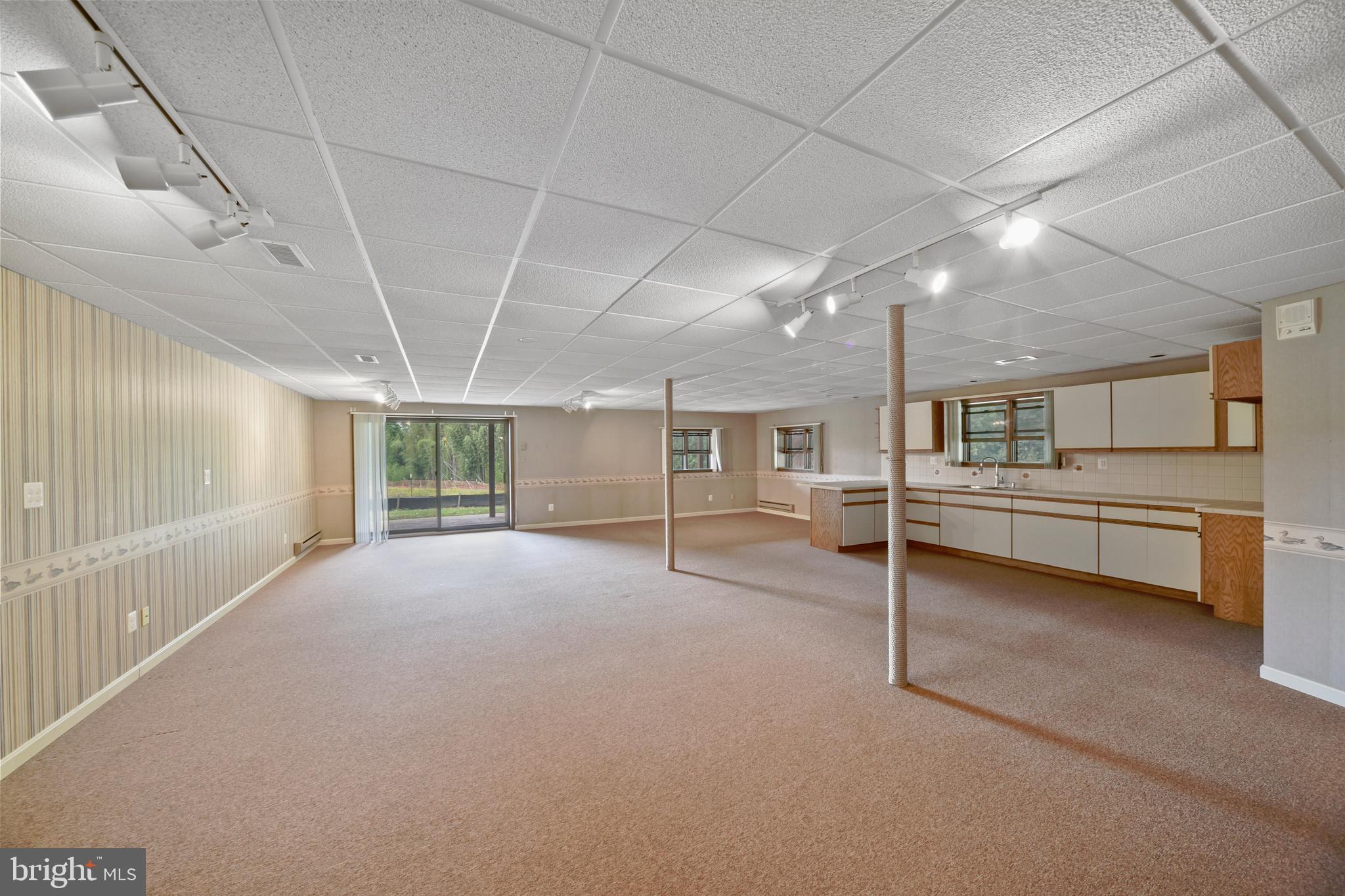 ROBERTS CROSSING - Residential