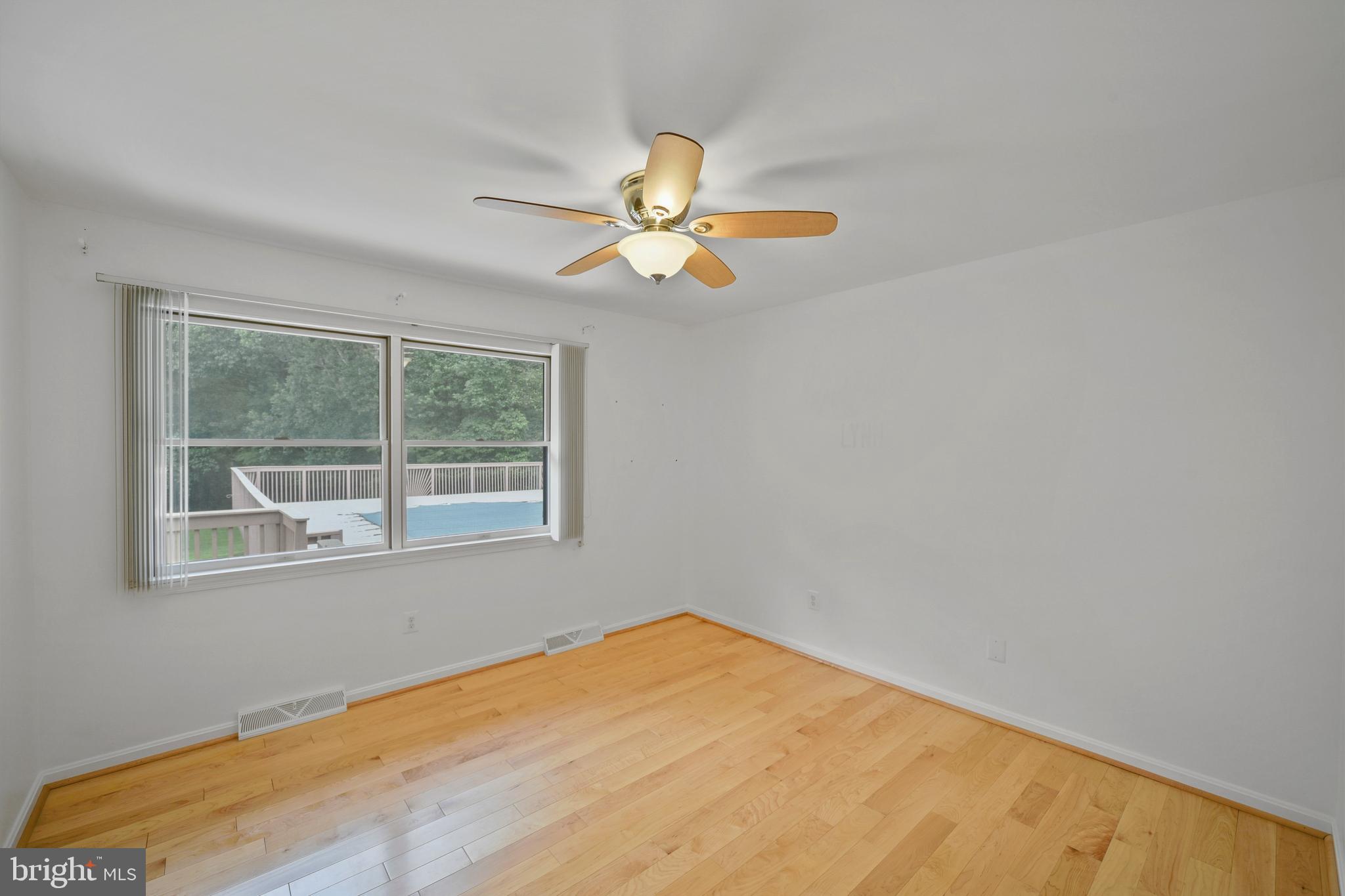 ROBERTS CROSSING - Residential