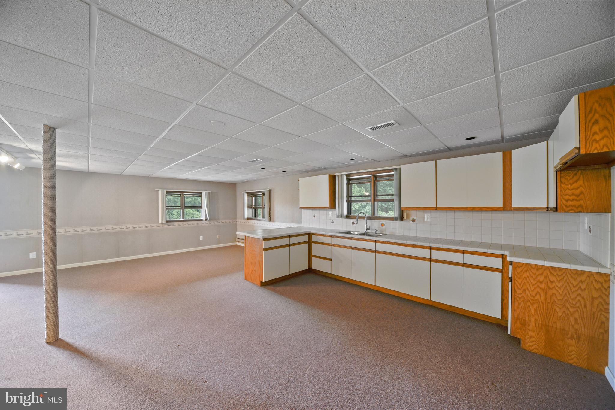 ROBERTS CROSSING - Residential