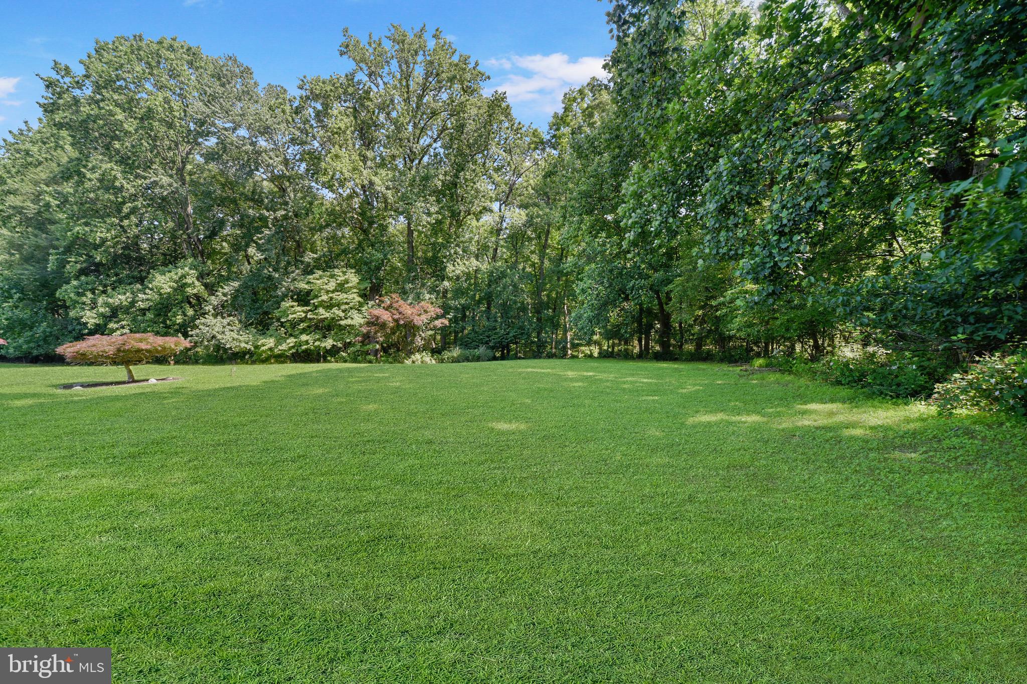 ROBERTS CROSSING - Residential