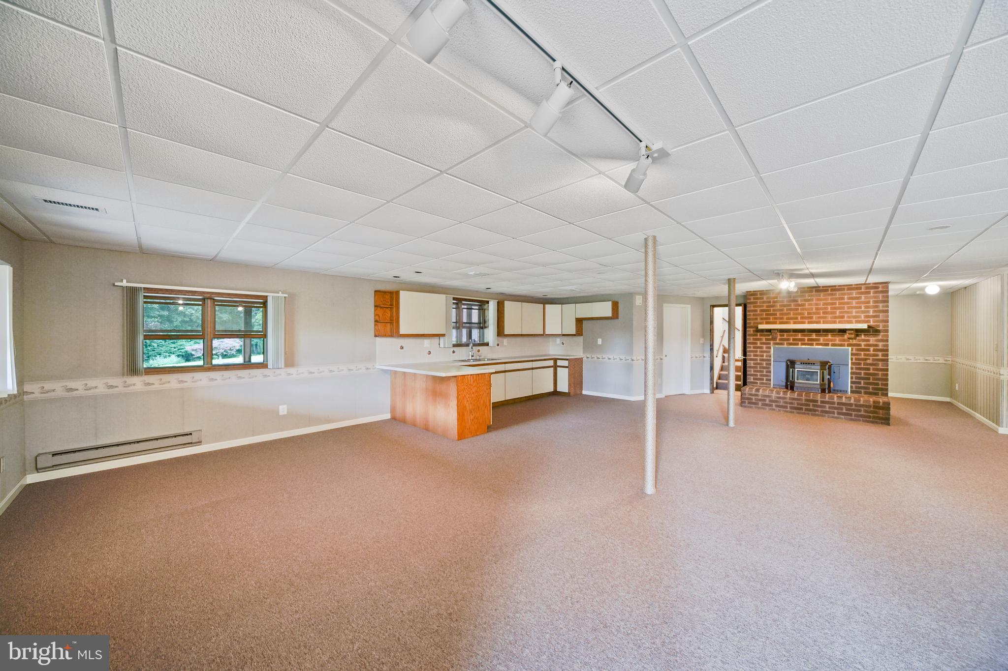 ROBERTS CROSSING - Residential