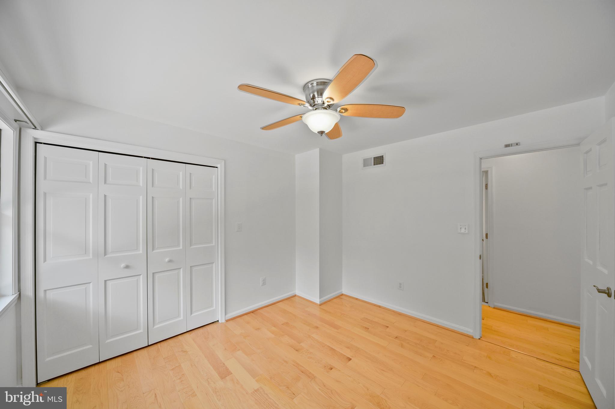 ROBERTS CROSSING - Residential