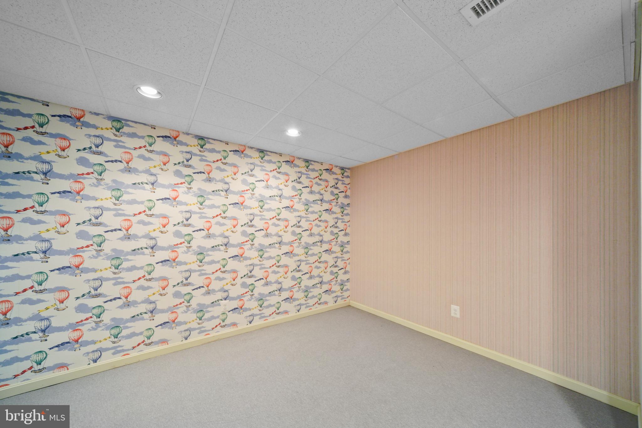 ROBERTS CROSSING - Residential