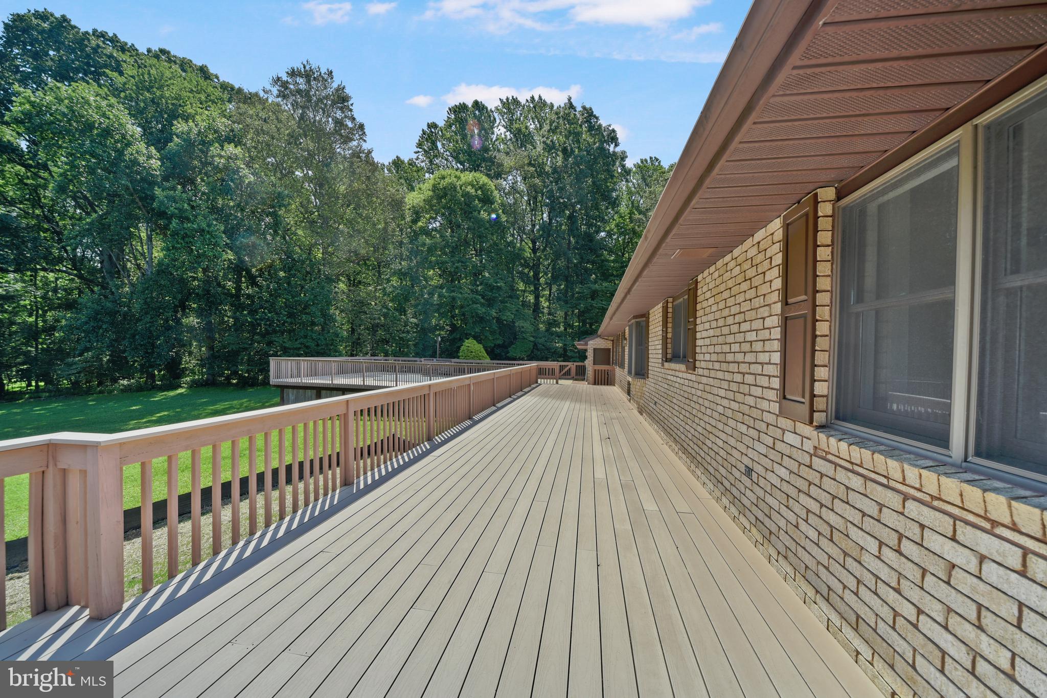 ROBERTS CROSSING - Residential