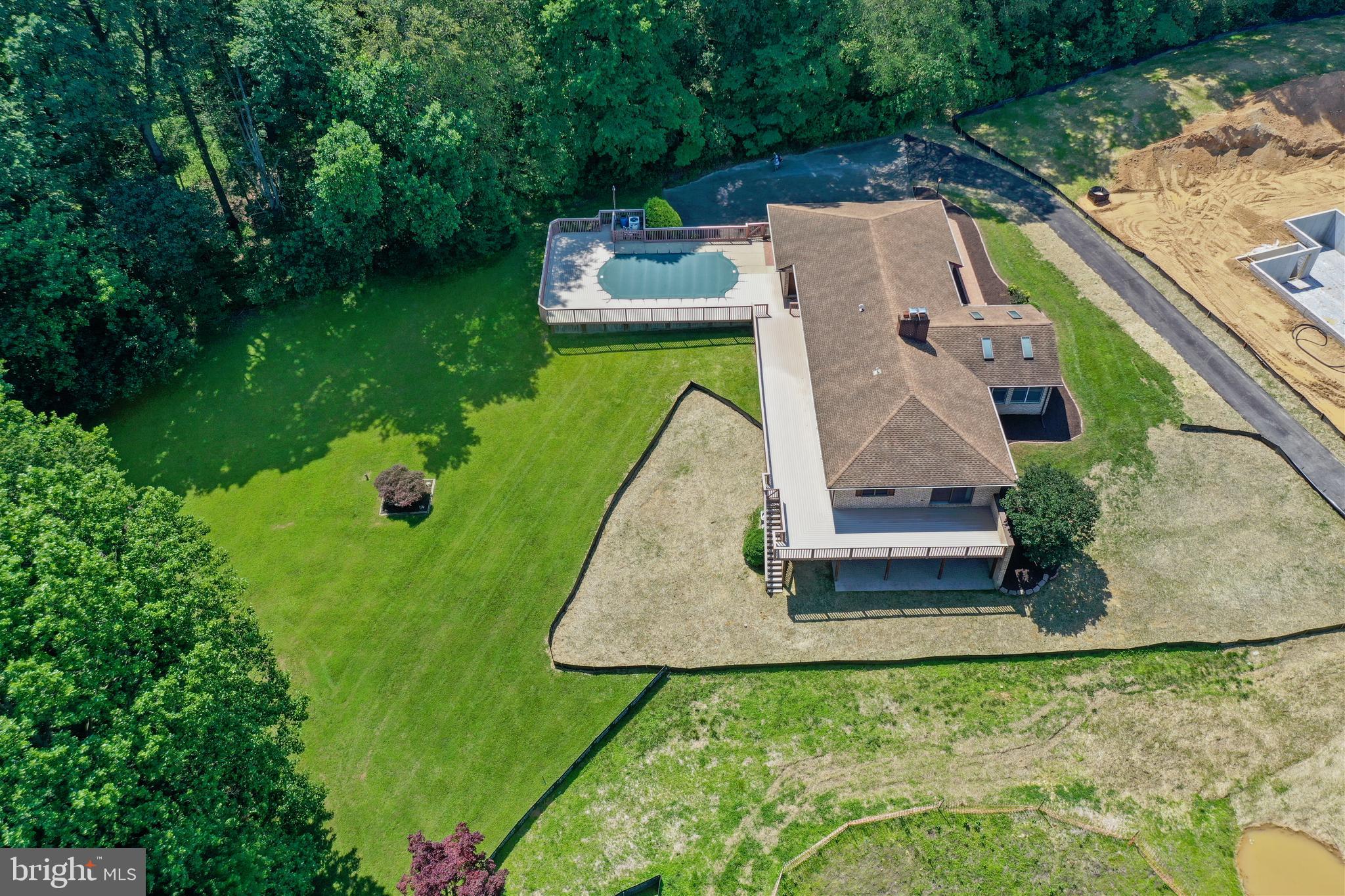 ROBERTS CROSSING - Residential