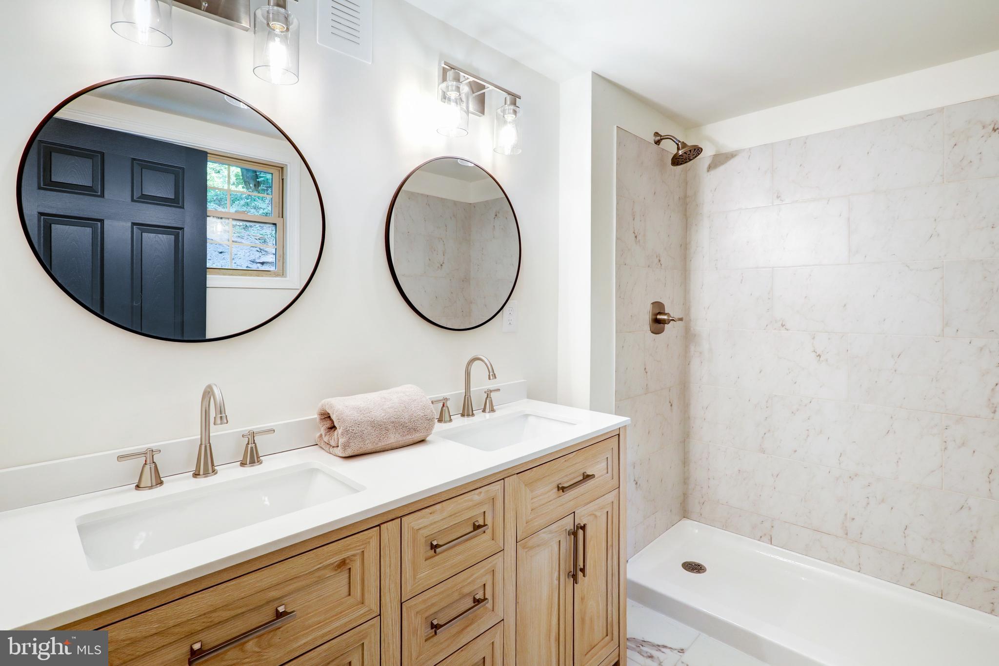 GREENSTONE - Residential