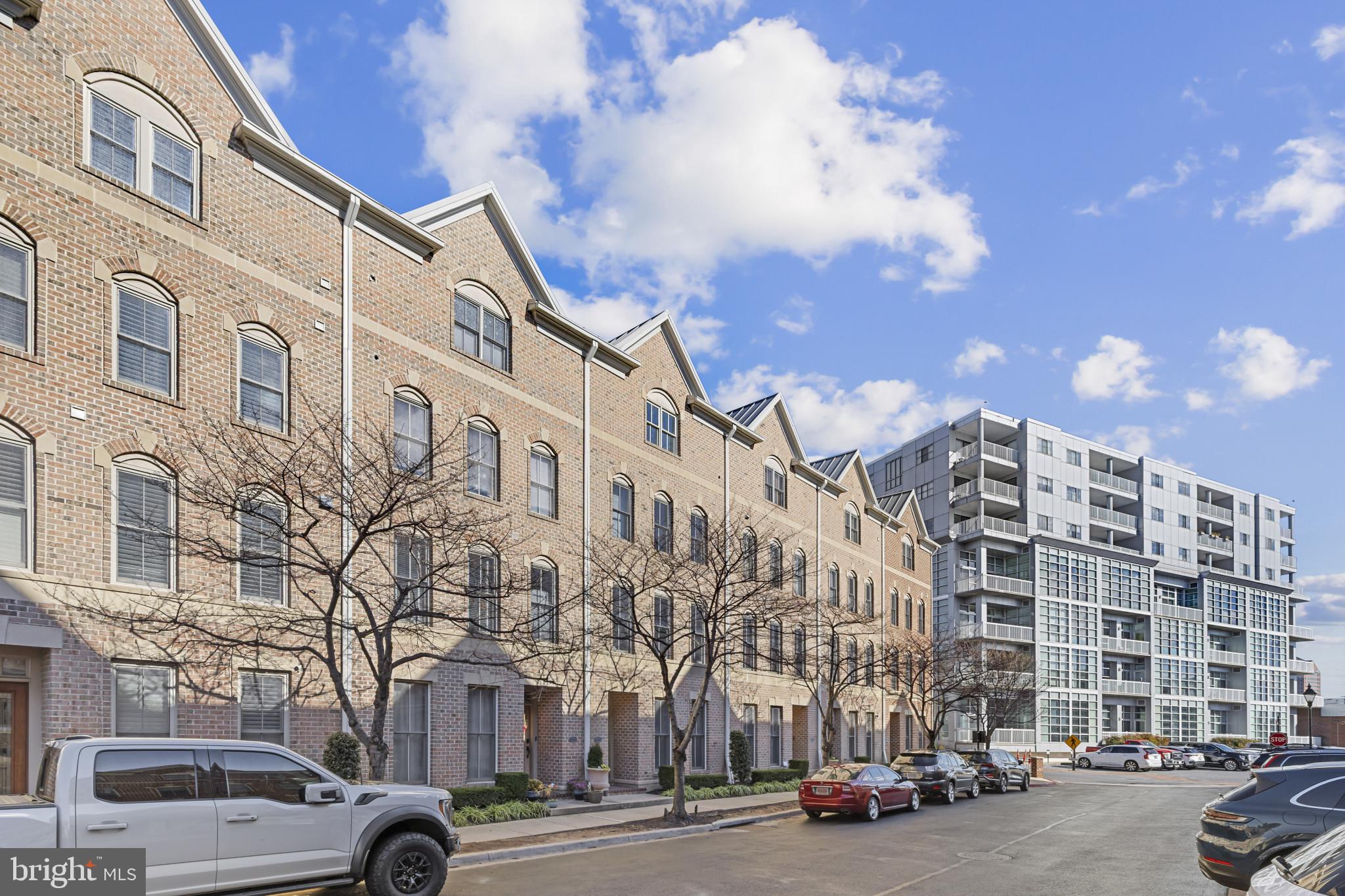 CANTON - Residential