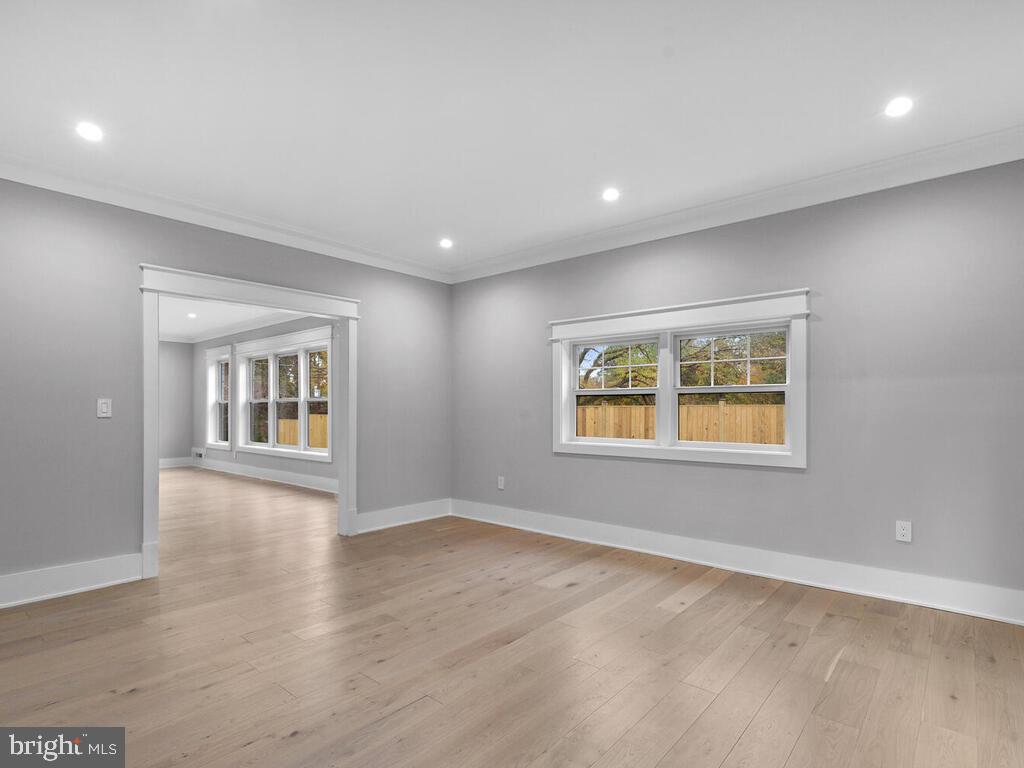 CHEVY CHASE - Residential