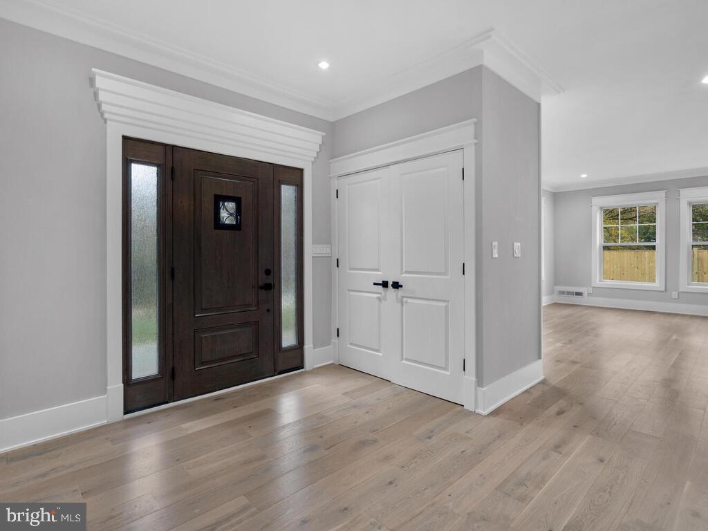 CHEVY CHASE - Residential