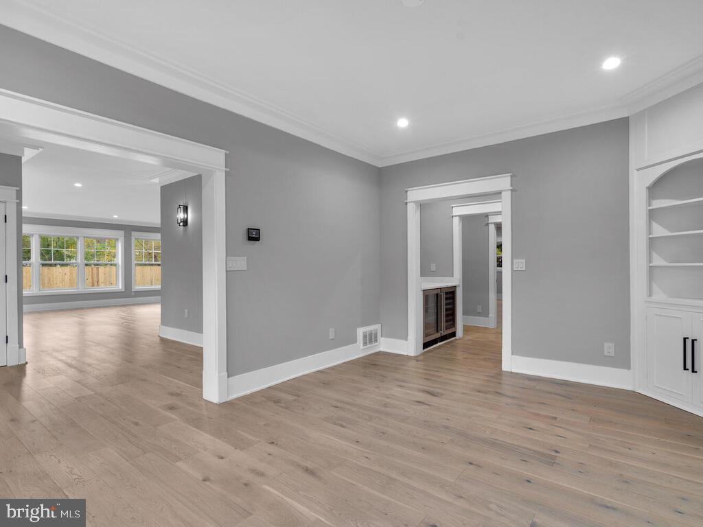 CHEVY CHASE - Residential