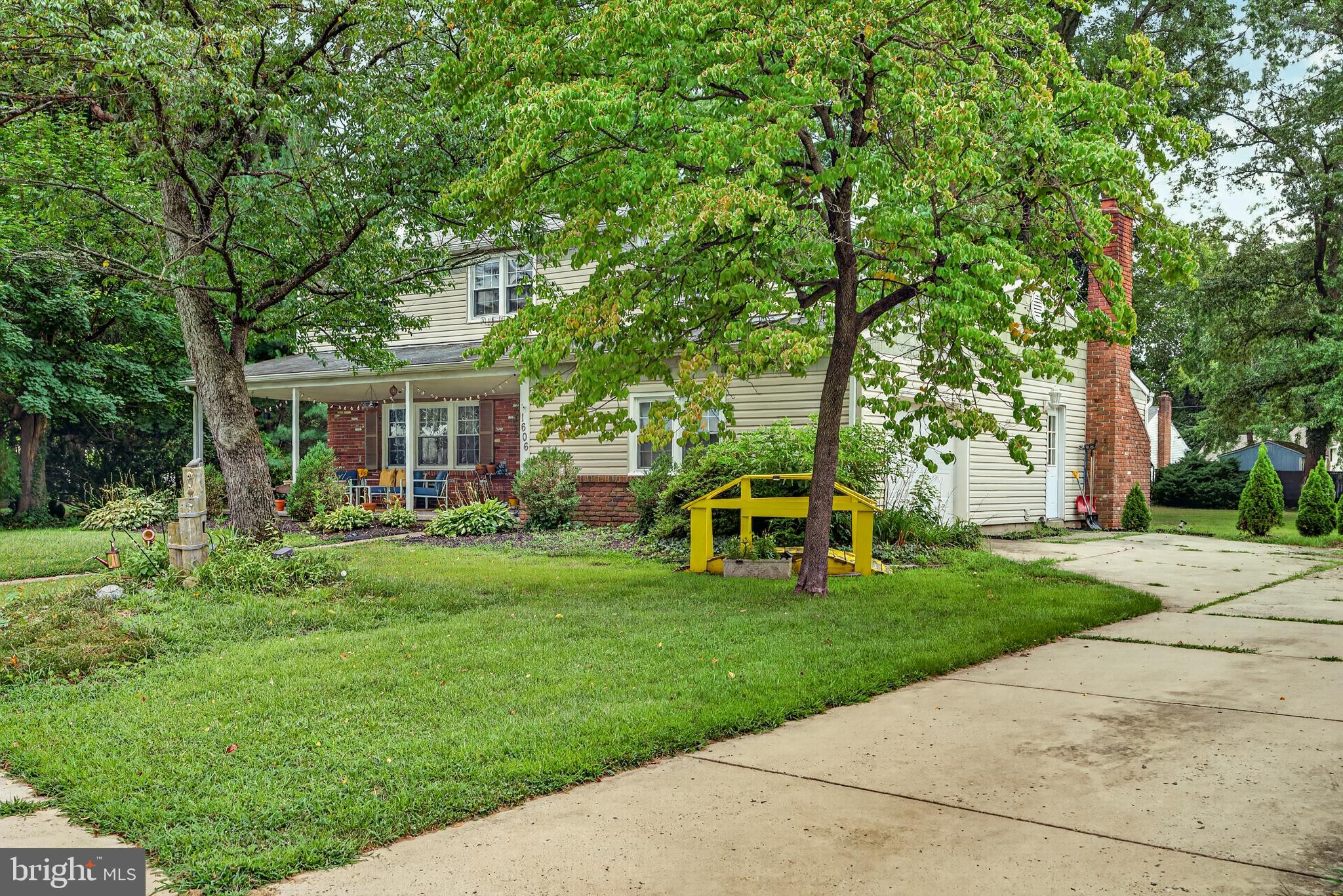 1606 RIVERS EDGE DRIVE