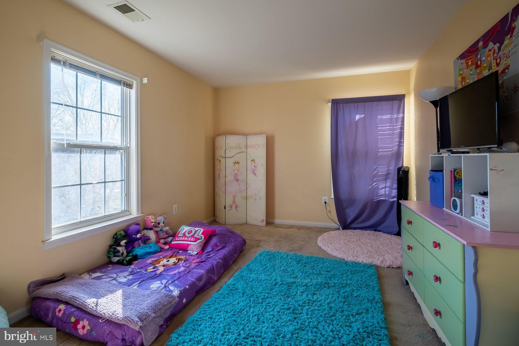 KINGSVIEW SUB - Residential