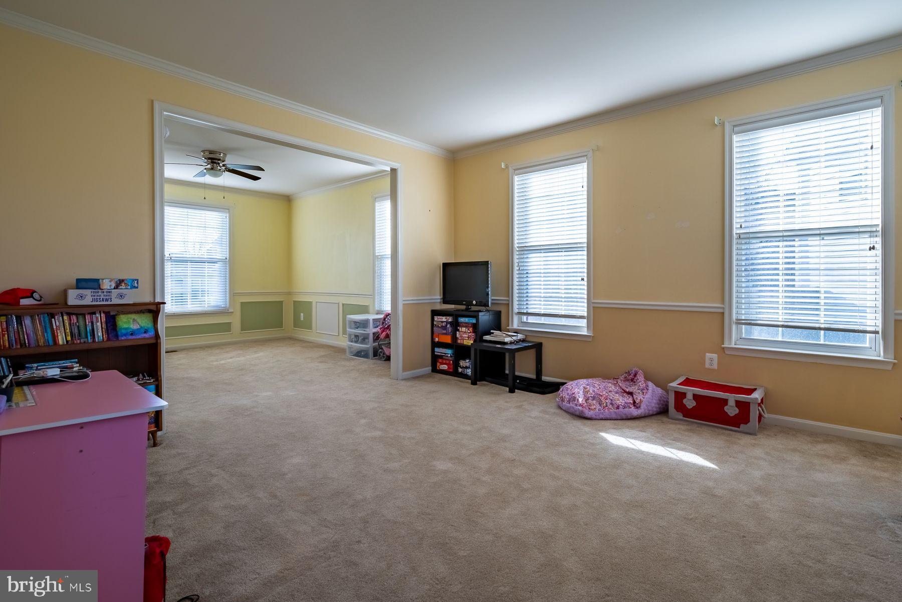 KINGSVIEW SUB - Residential