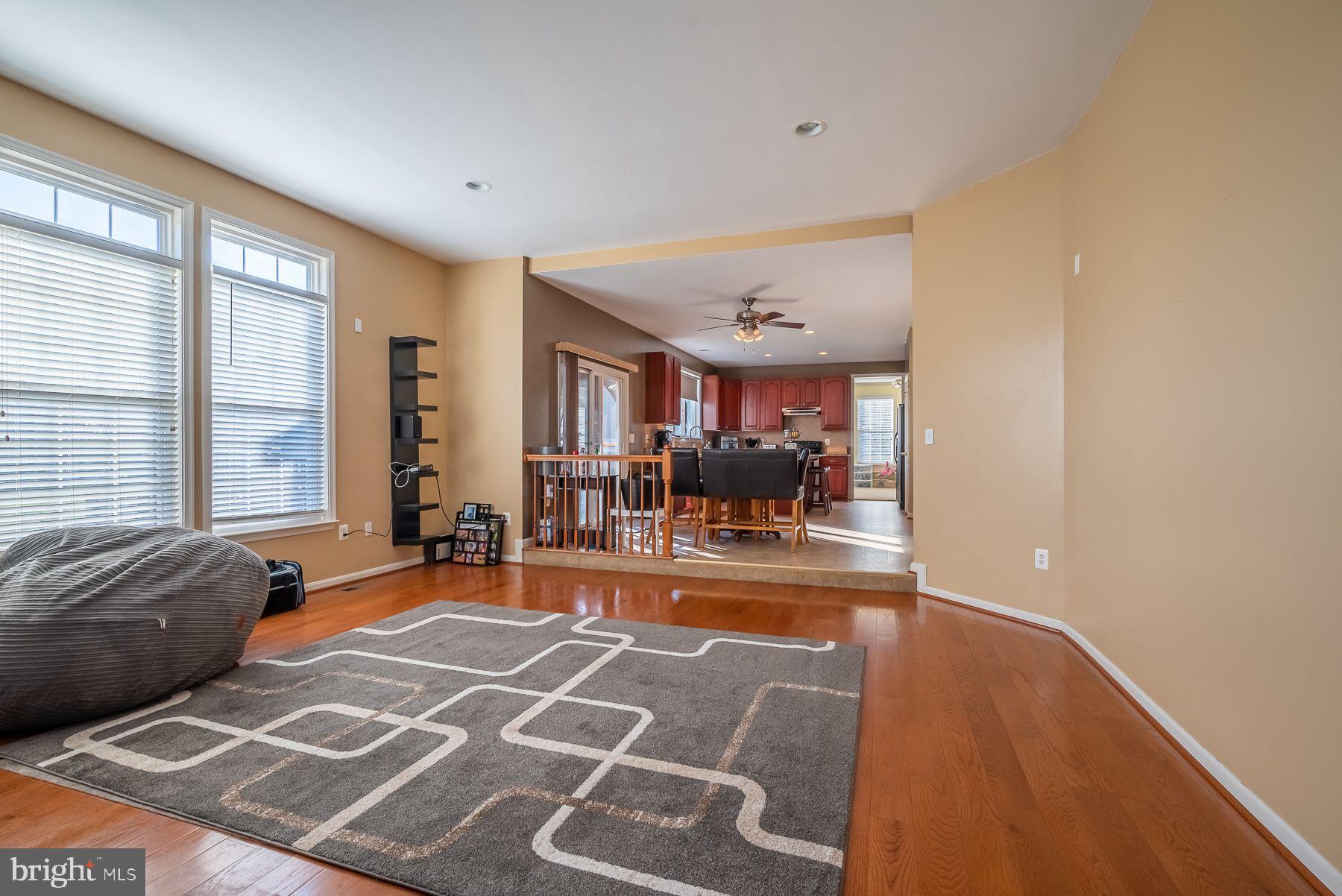 KINGSVIEW SUB - Residential