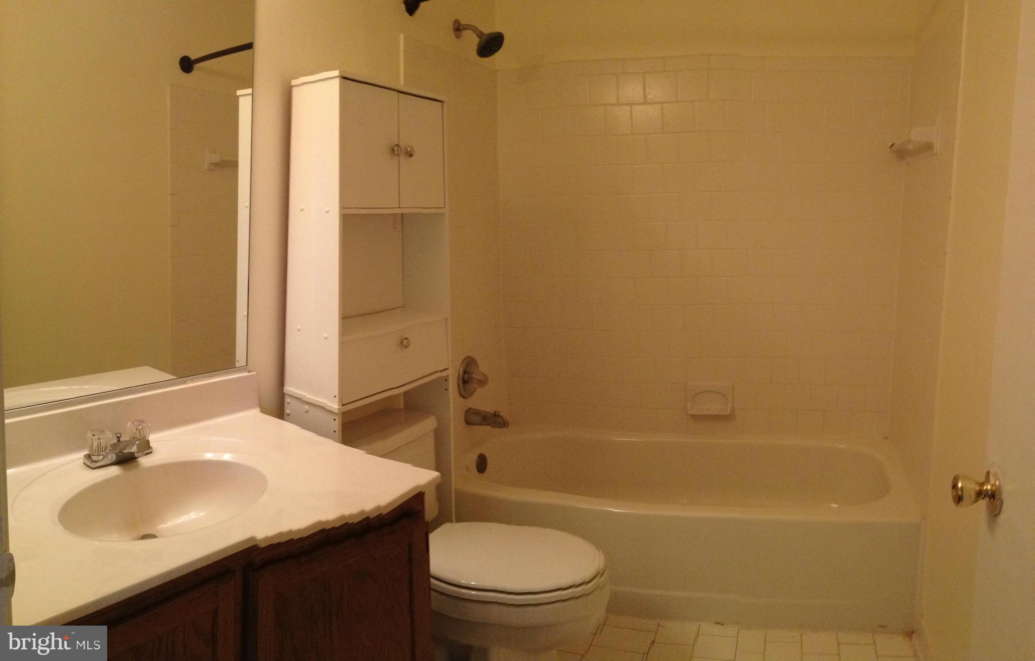 CASTLE HARBOUR CONDO - Residential Lease