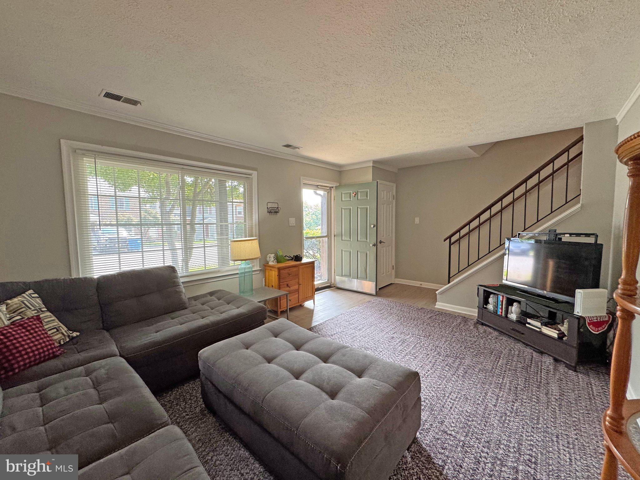502 TUDOR DRIVE