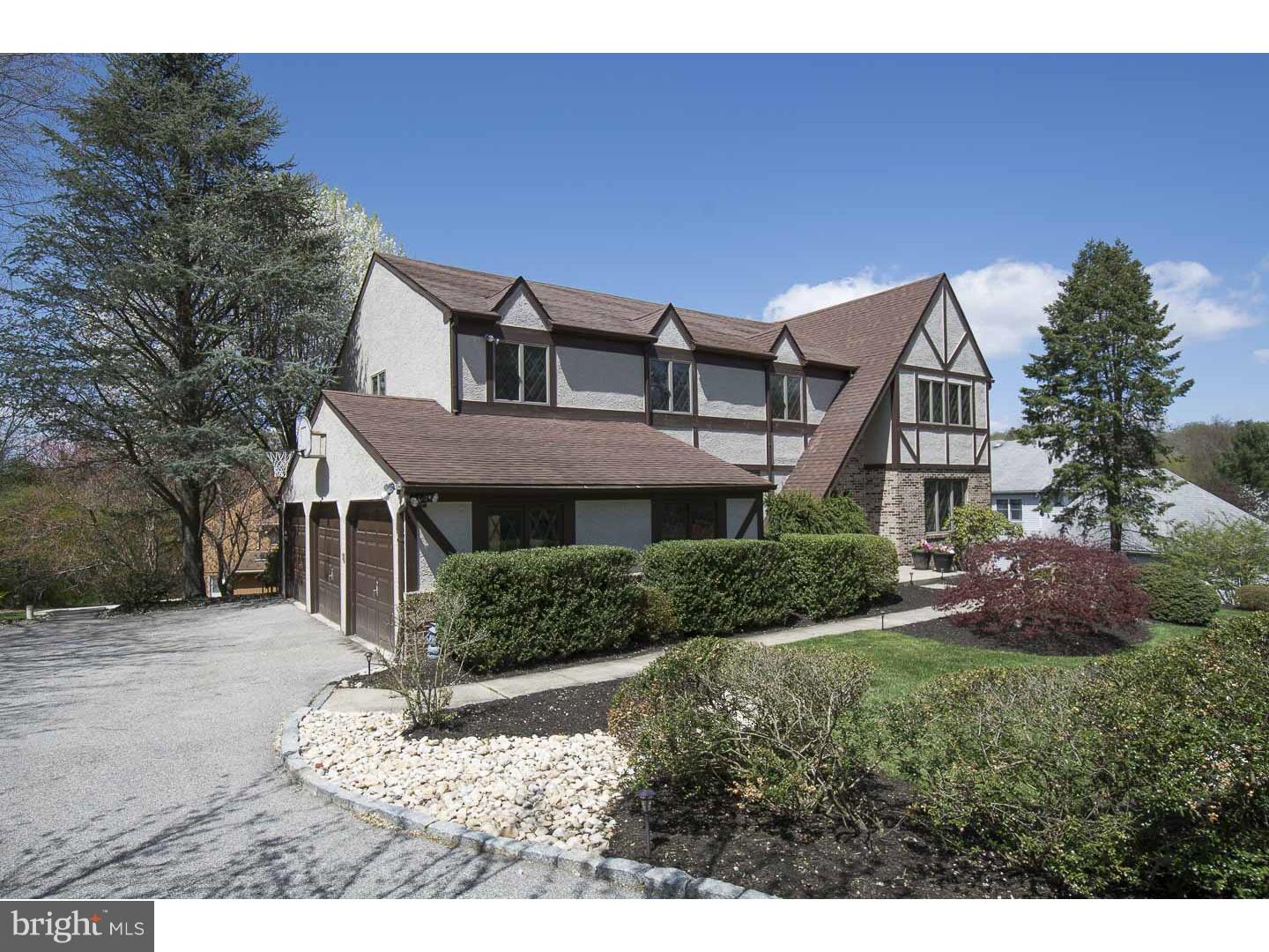 RADNOR CHASE - Residential