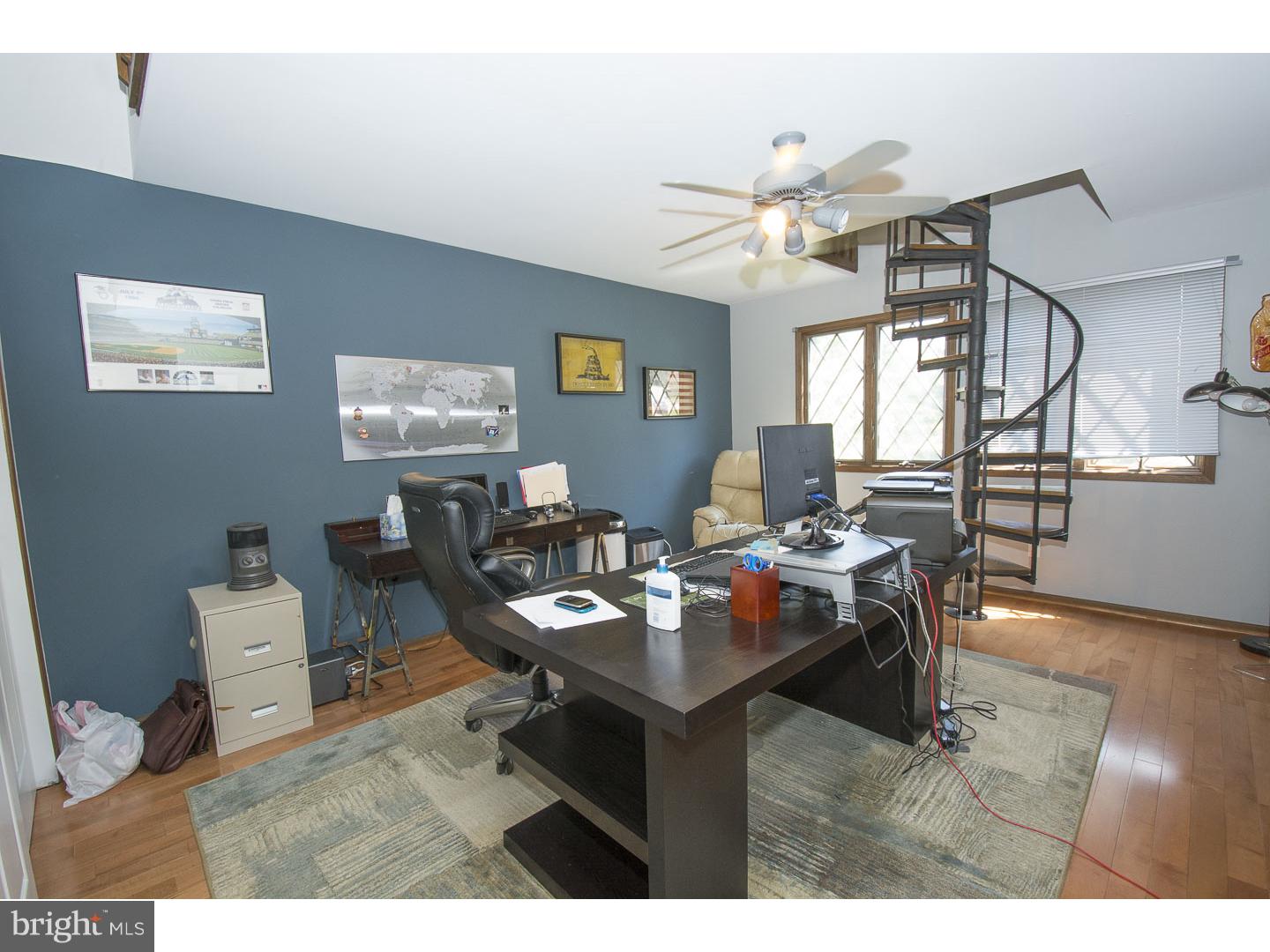 RADNOR CHASE - Residential