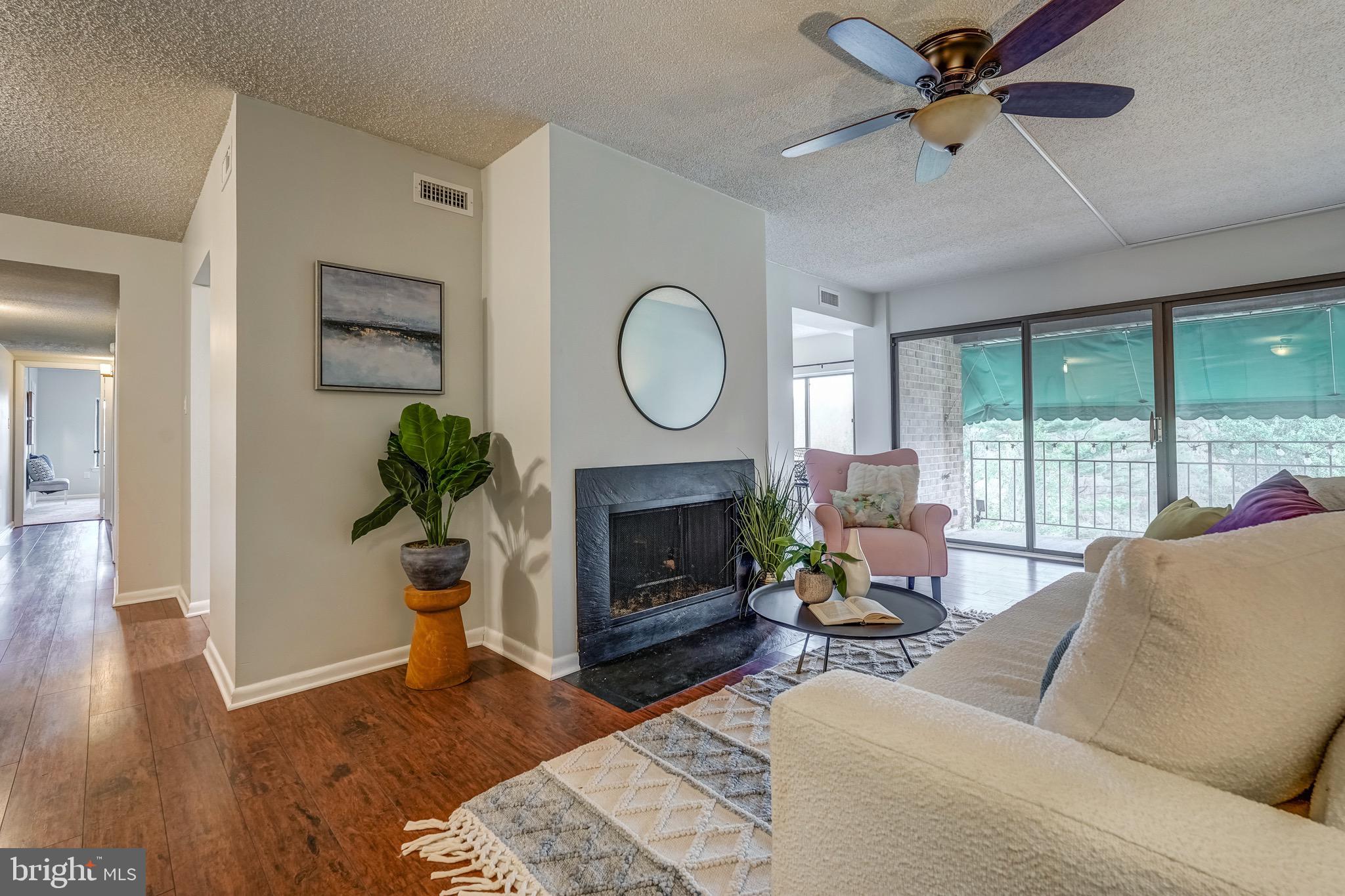 1513 REGENCY WOODS ROAD 302