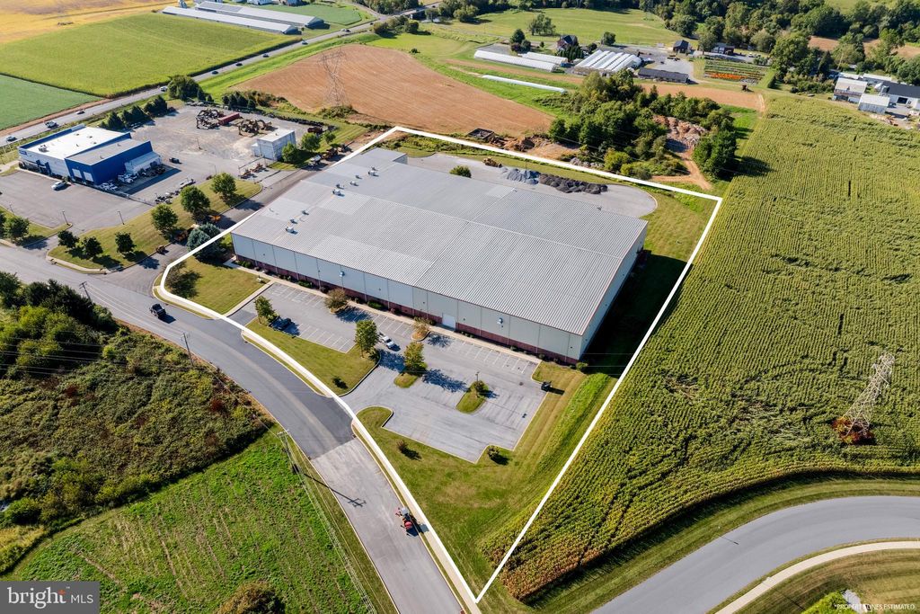 Photo of 221 Forney Drive, EPHRATA, PA 17522 (MLS # PALA2081132)