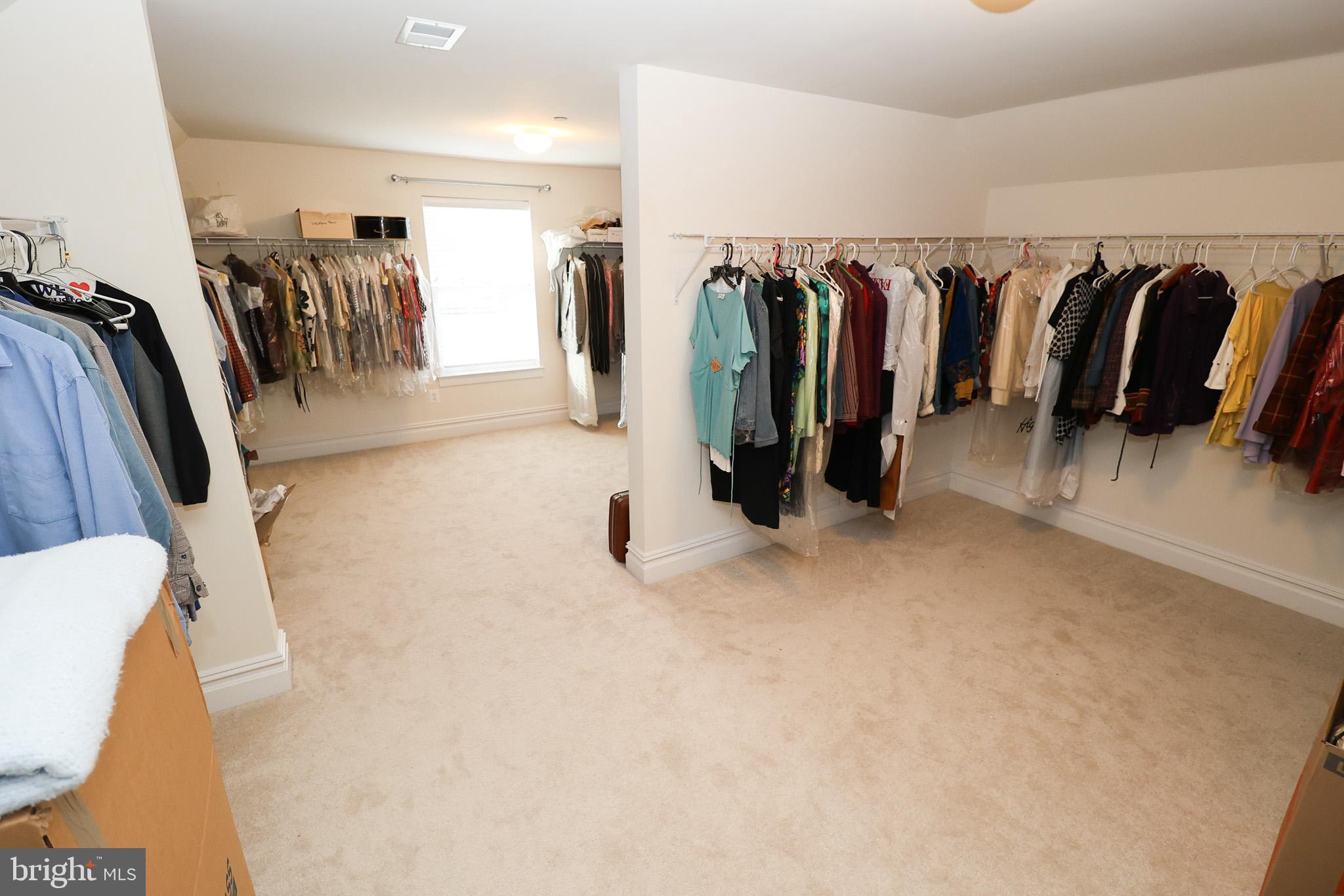 THE VINEYARDS OF ANNAPOLIS - Residential